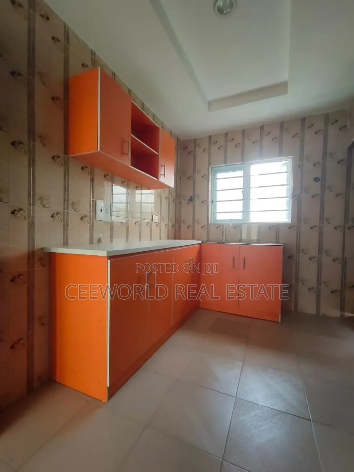 2bdrm Apartment in Isokan Estate Akobo for rent