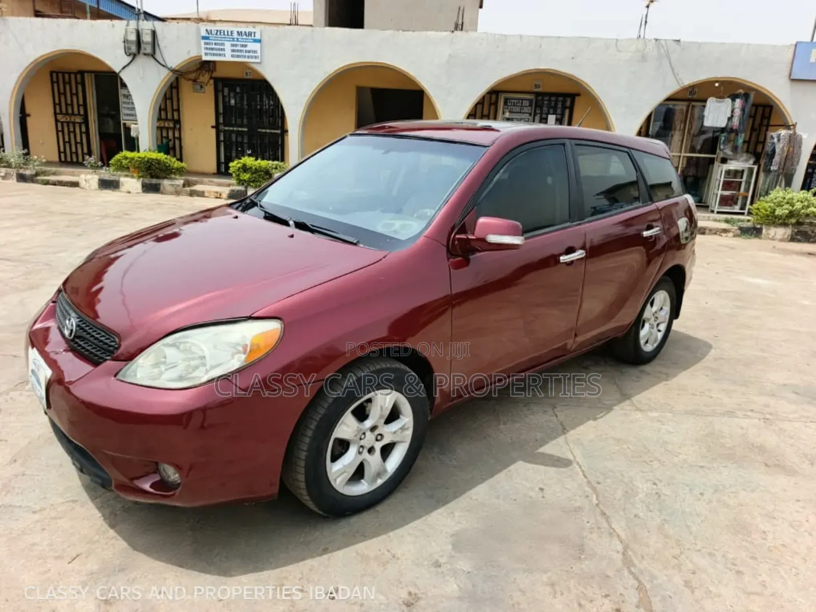 Toyota Matrix XR Hatchback AWD (1.8L 4cyl 4A) 2006 Red