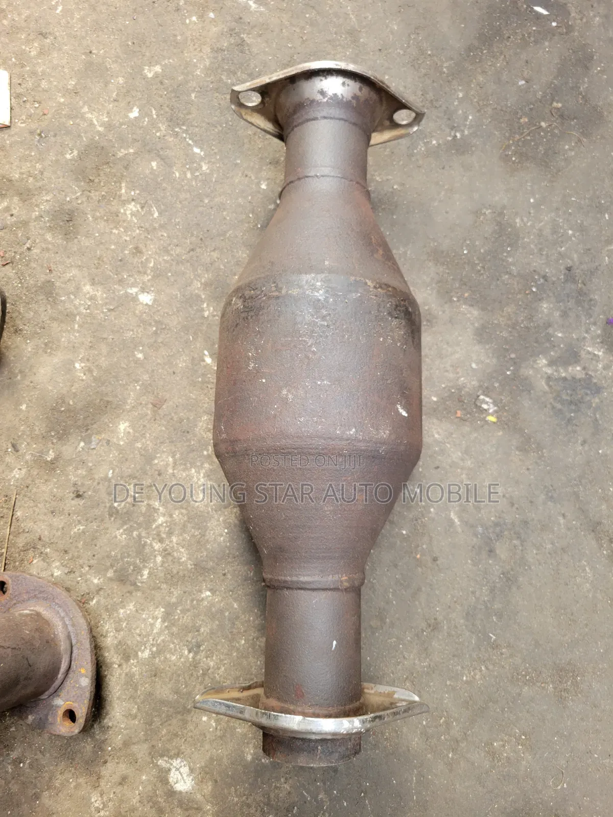 Center Catalyst Converter for Toyota Sienna 2012 Model 4will Drive