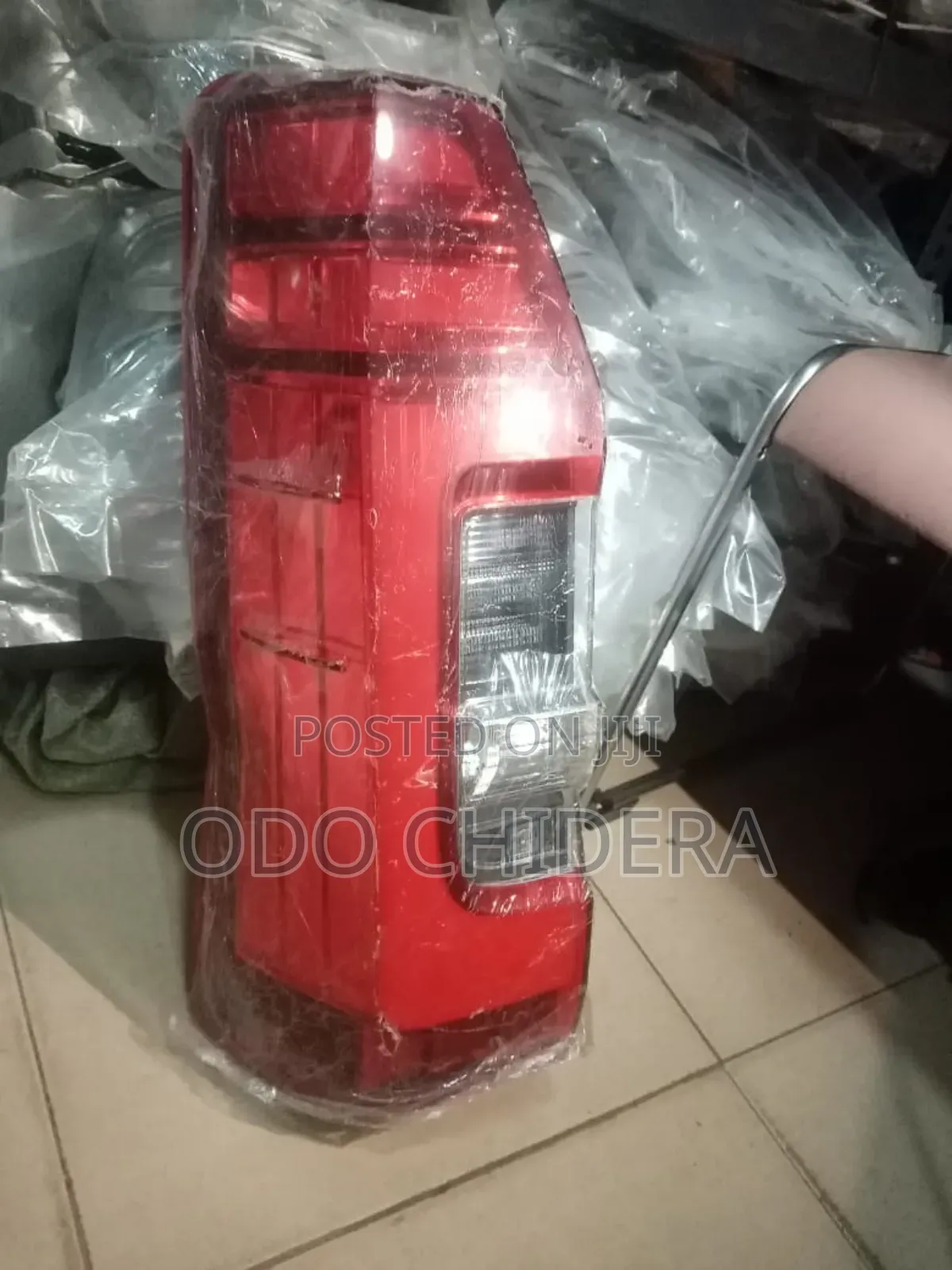 Back Light Hiace 2024