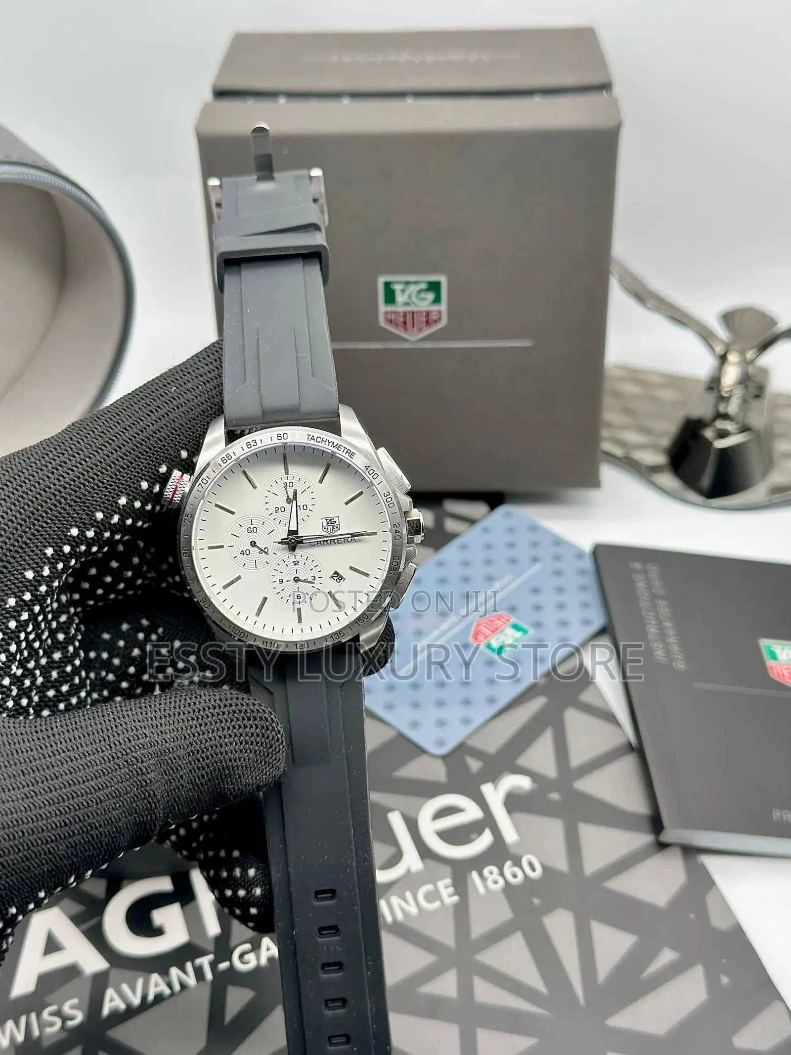 High Quality Tag-Heuer Chronograph Rubber / Leather Strap Wrist-Watch