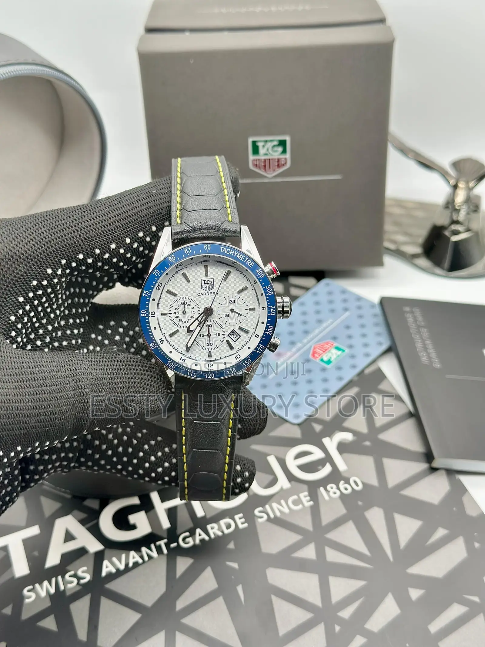 High Quality Tag-Heuer Chronograph Rubber / Leather Strap Wrist-Watch