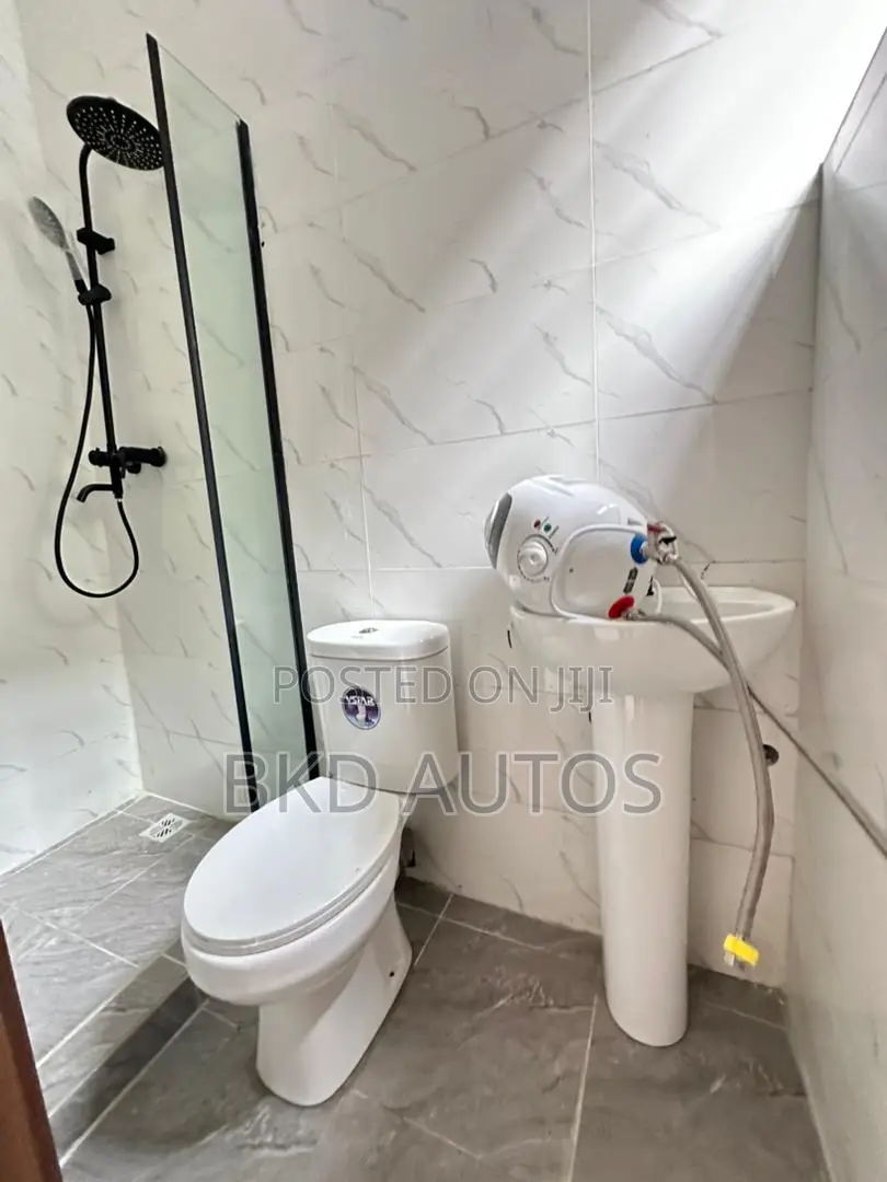 4bdrm Duplex in Sangotedo for sale