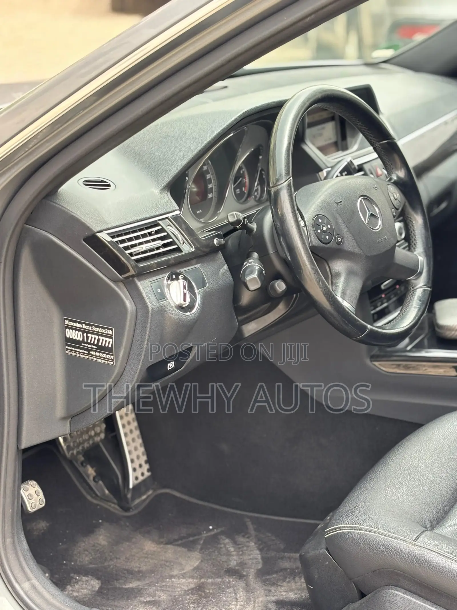 Mercedes-Benz E350 Base 4Matic Sedan AWD (3.5L 6cyl 7A) 2011 Gray