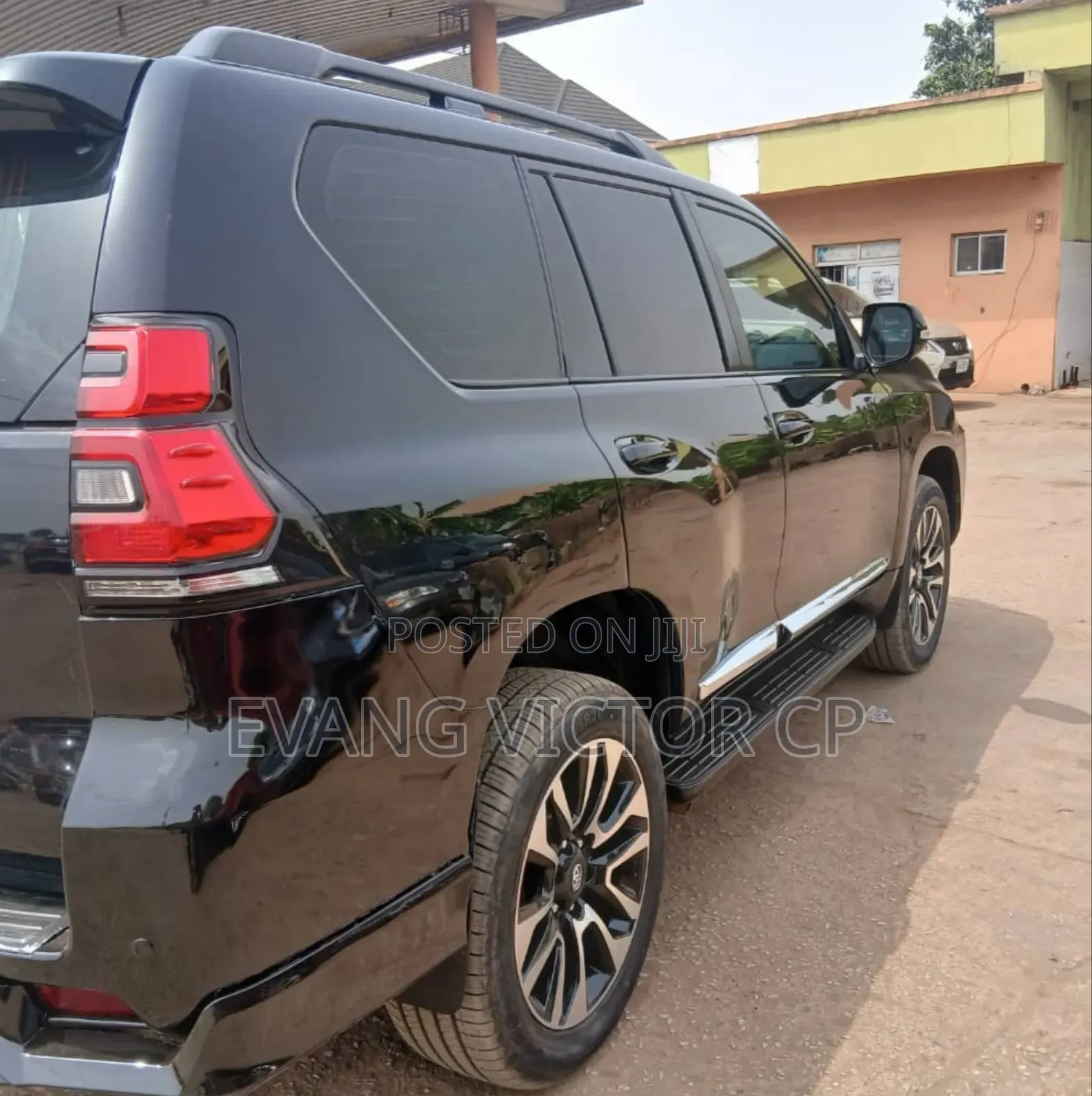 Toyota Land Cruiser Prado 4.0 Petrol TX-L 2010 Black