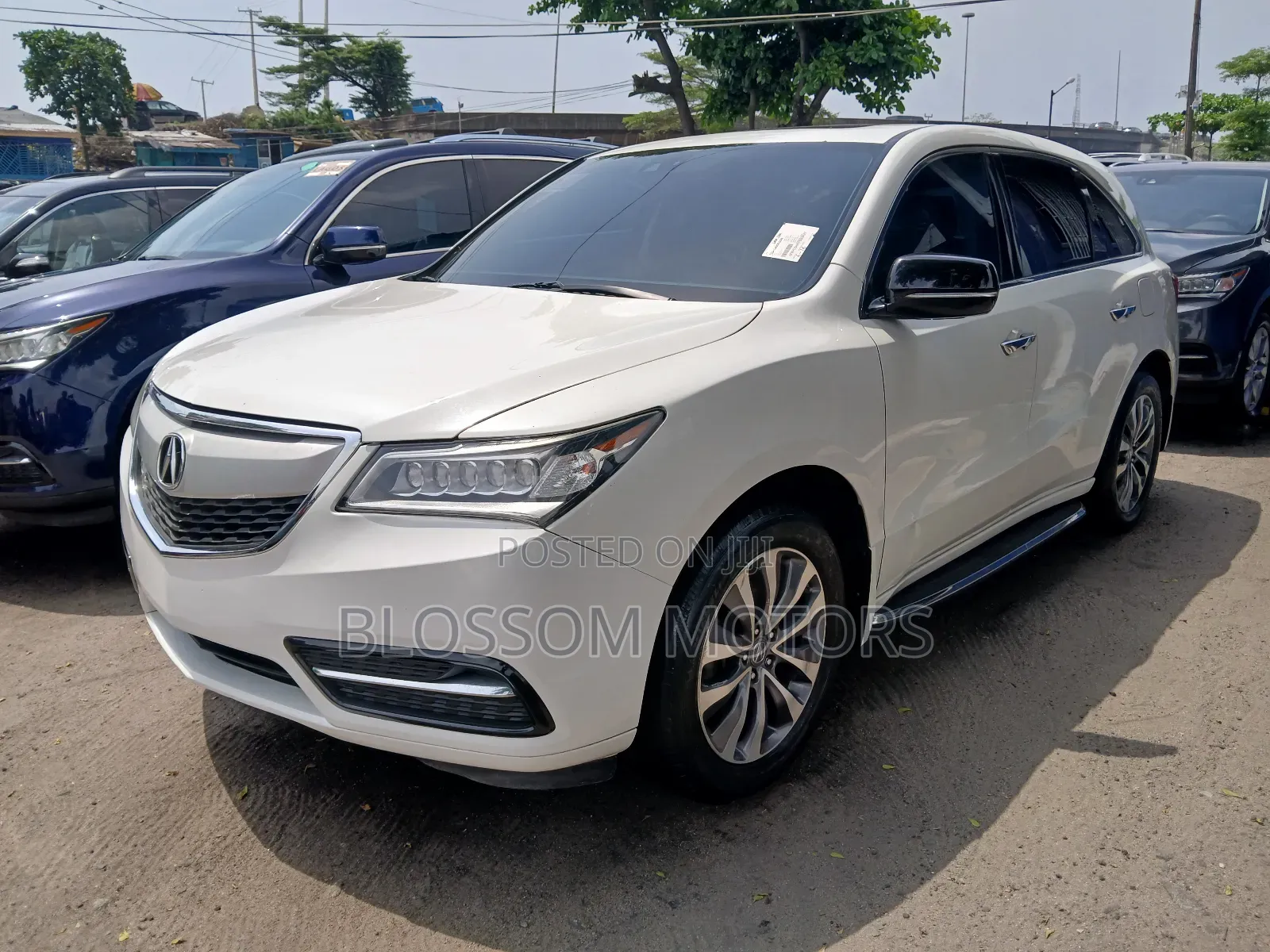 Acura MDX Advance and Entertainment Packages 4dr SUV (3.5L 6cyl 6A)