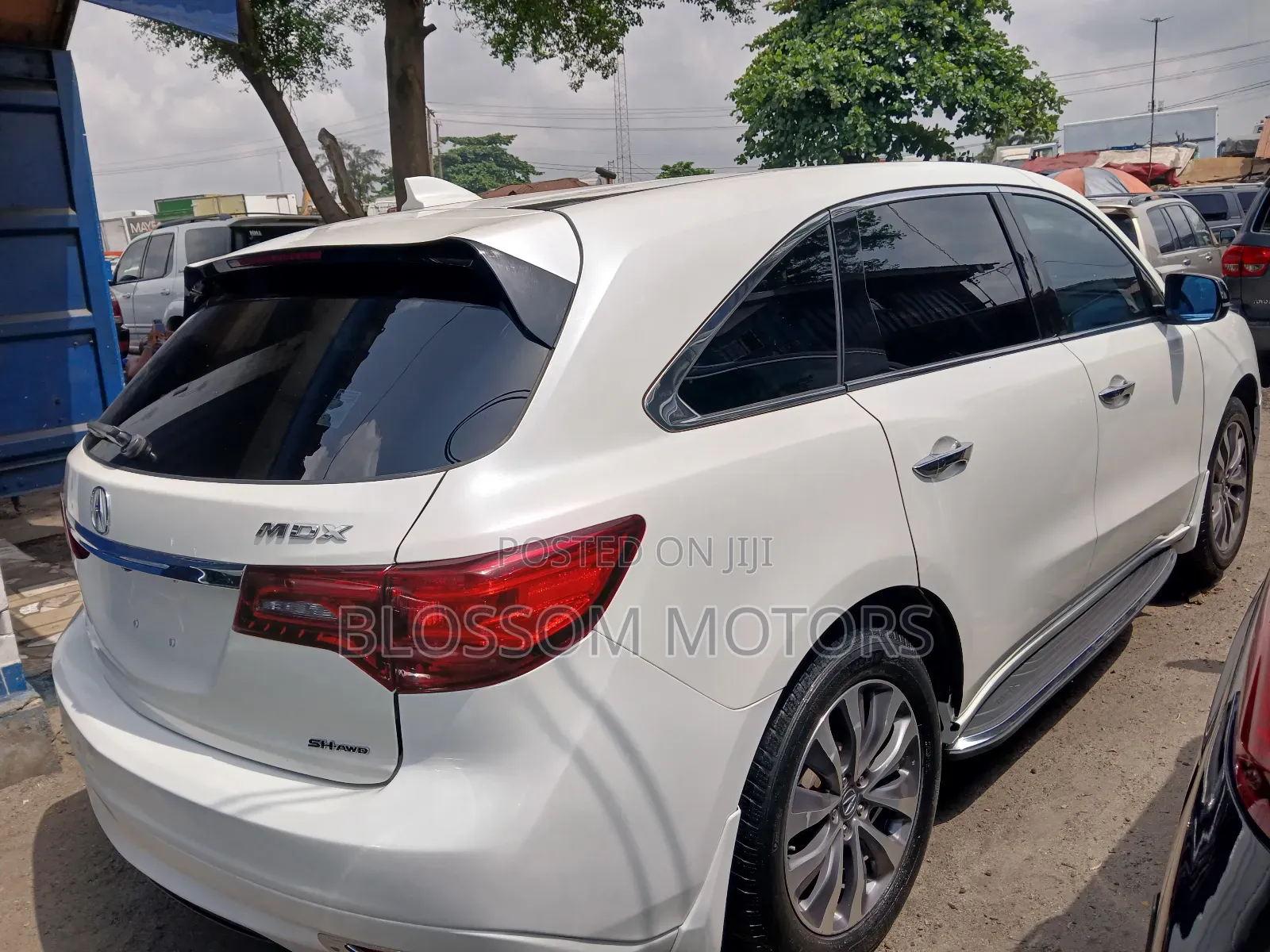 Acura MDX Advance and Entertainment Packages 4dr SUV (3.5L 6cyl 6A)