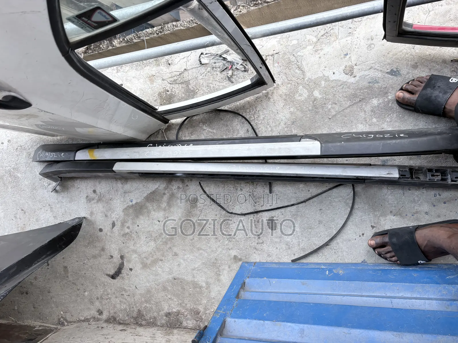 Replacement for Roof Carrier or Roof Chrome Kia Sportage 2006 2008