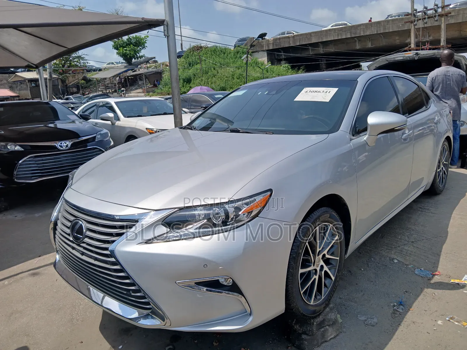Lexus ES 350 FWD 2017 Silver