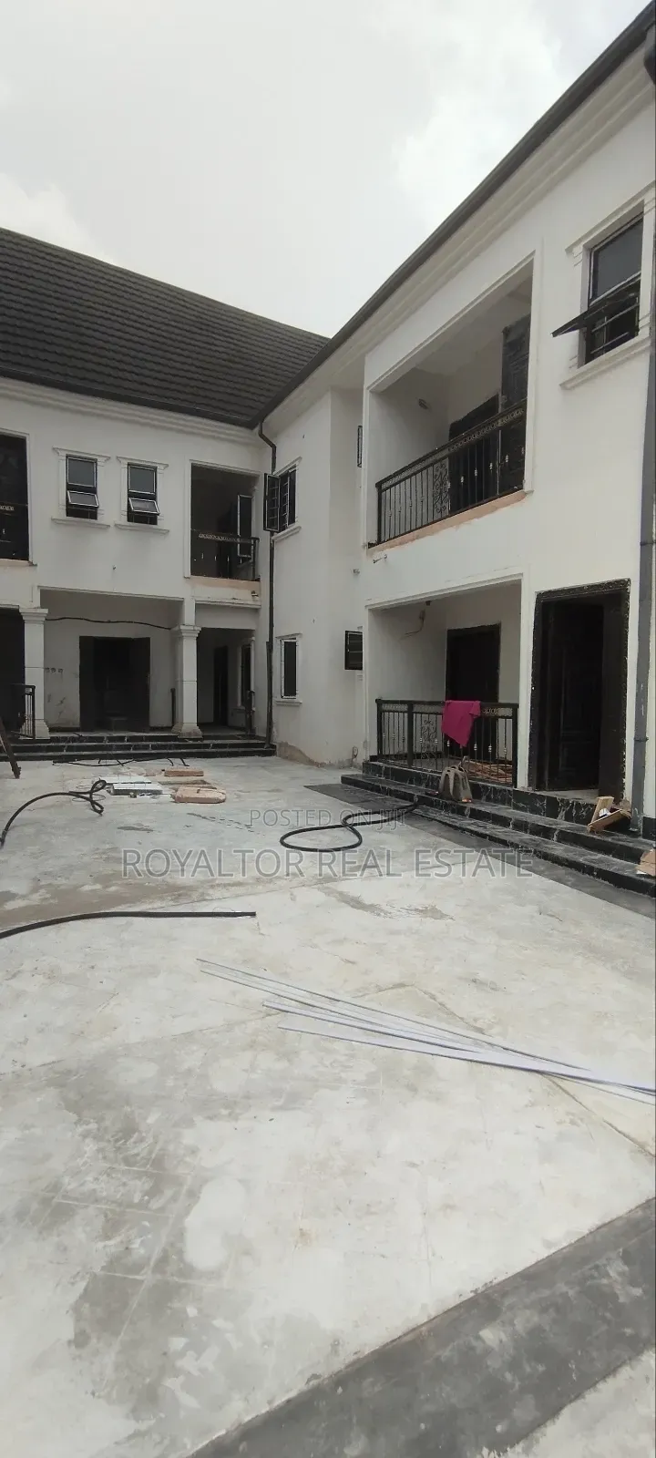 2bdrm Apartment in Royaltor Real Estate, Benin City for sale