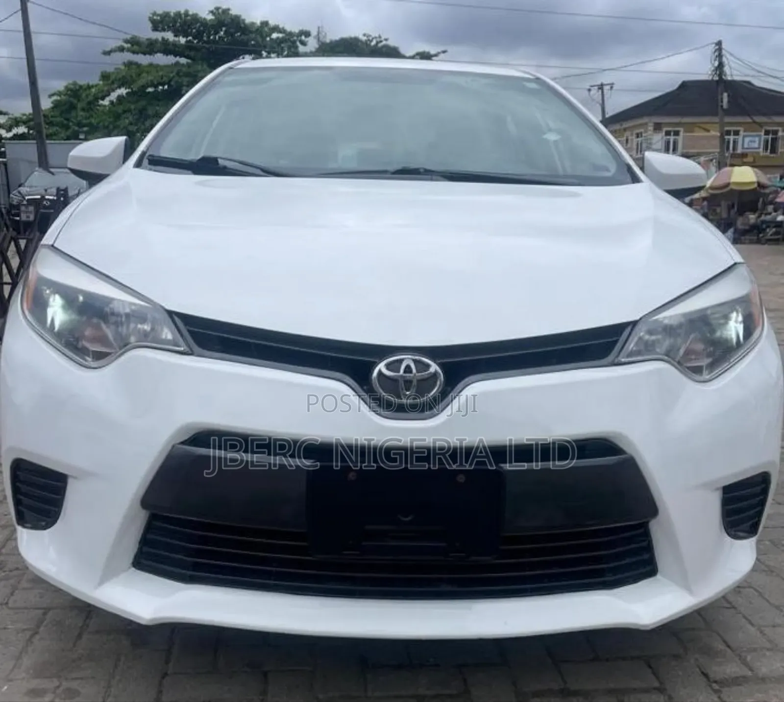 Toyota Corolla 2015 White