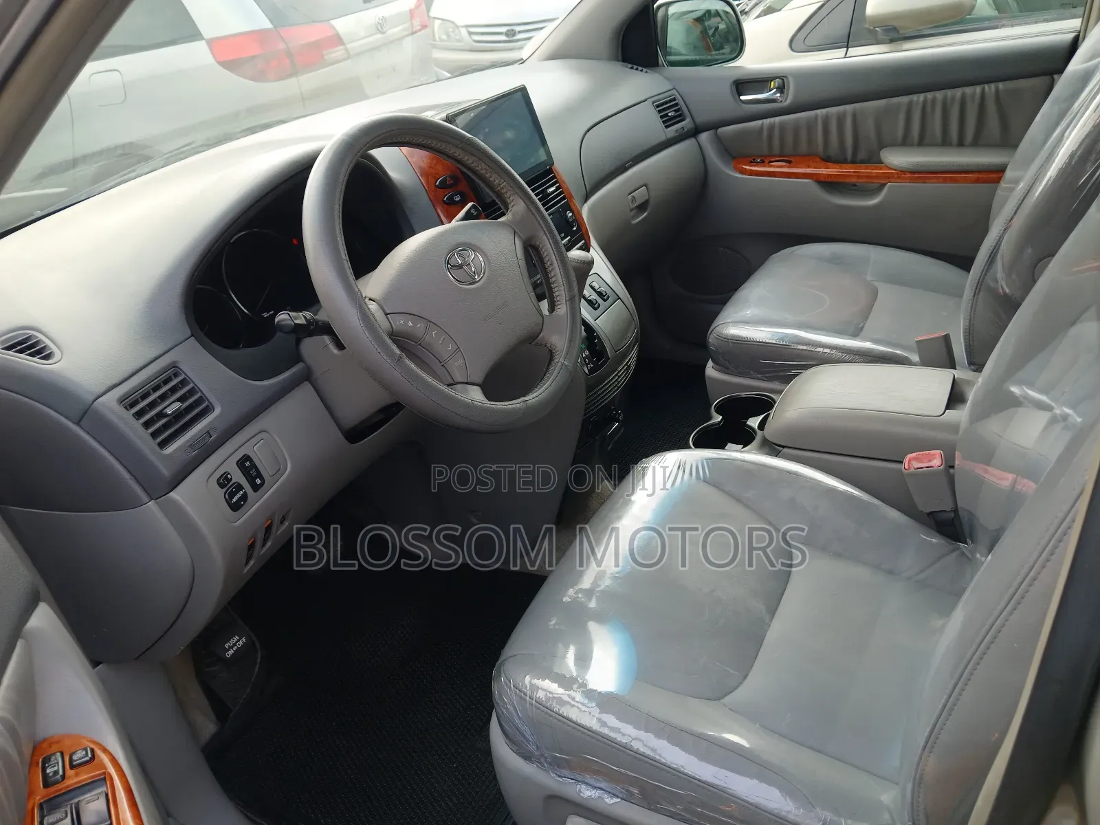 Toyota Sienna XLE Limited AWD 2006 Silver
