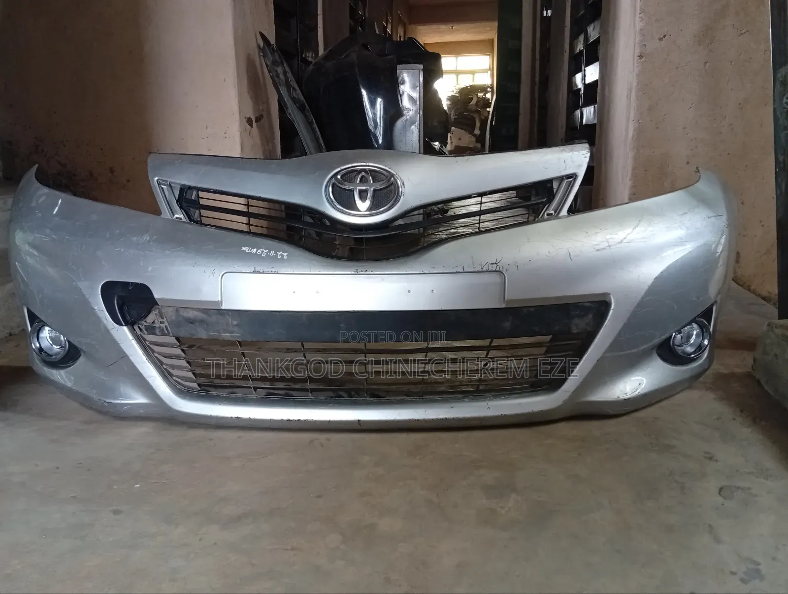Complete Front Bumper Yaris 2014 Model Lift Back