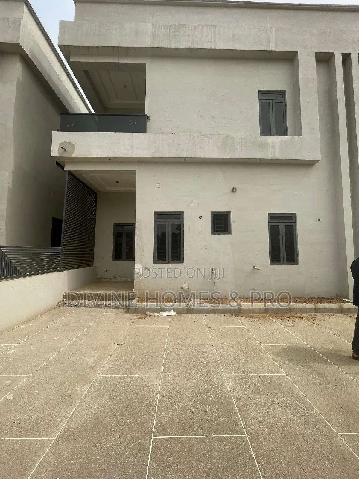 4bdrm Duplex in Dawaki for sale