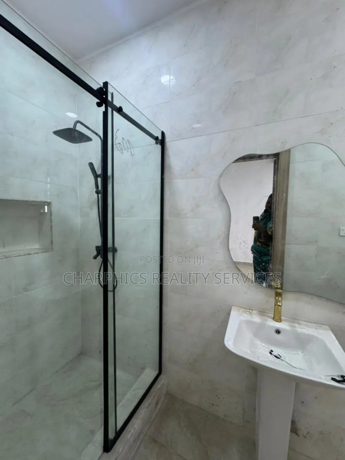 3bdrm Apartment in Ologolo for rent