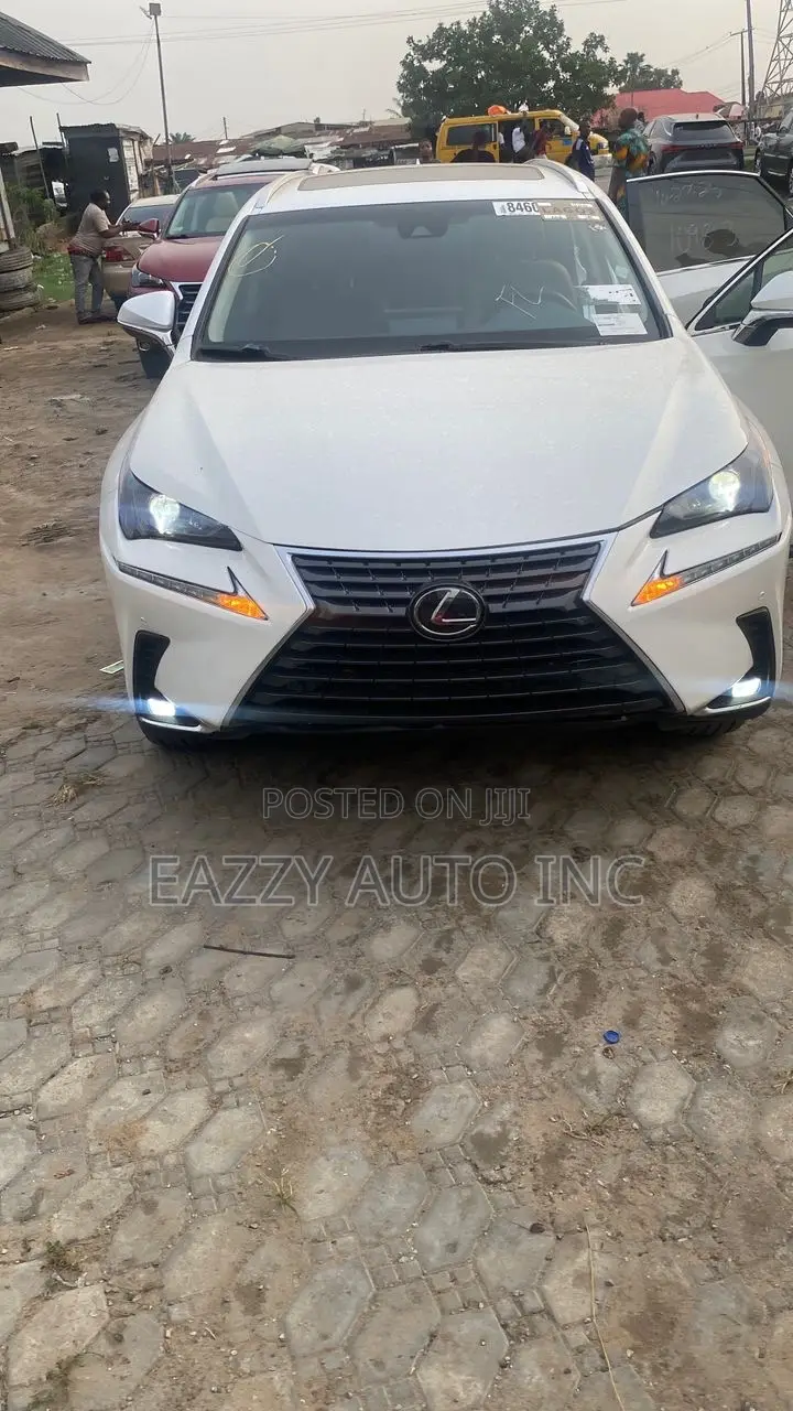 Lexus NX 300 AWD 2018 White