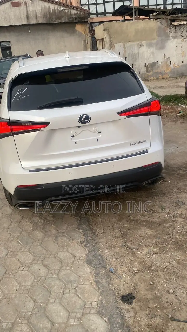 Lexus NX 300 AWD 2018 White