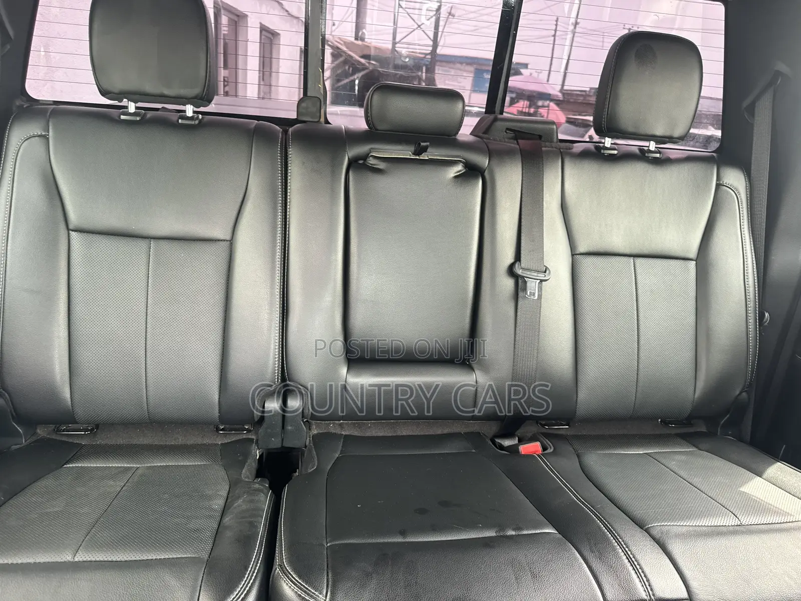 Ford F-150 Lariat 4x4 SuperCab Styleside 8 ft. box 163 in. WB 2019