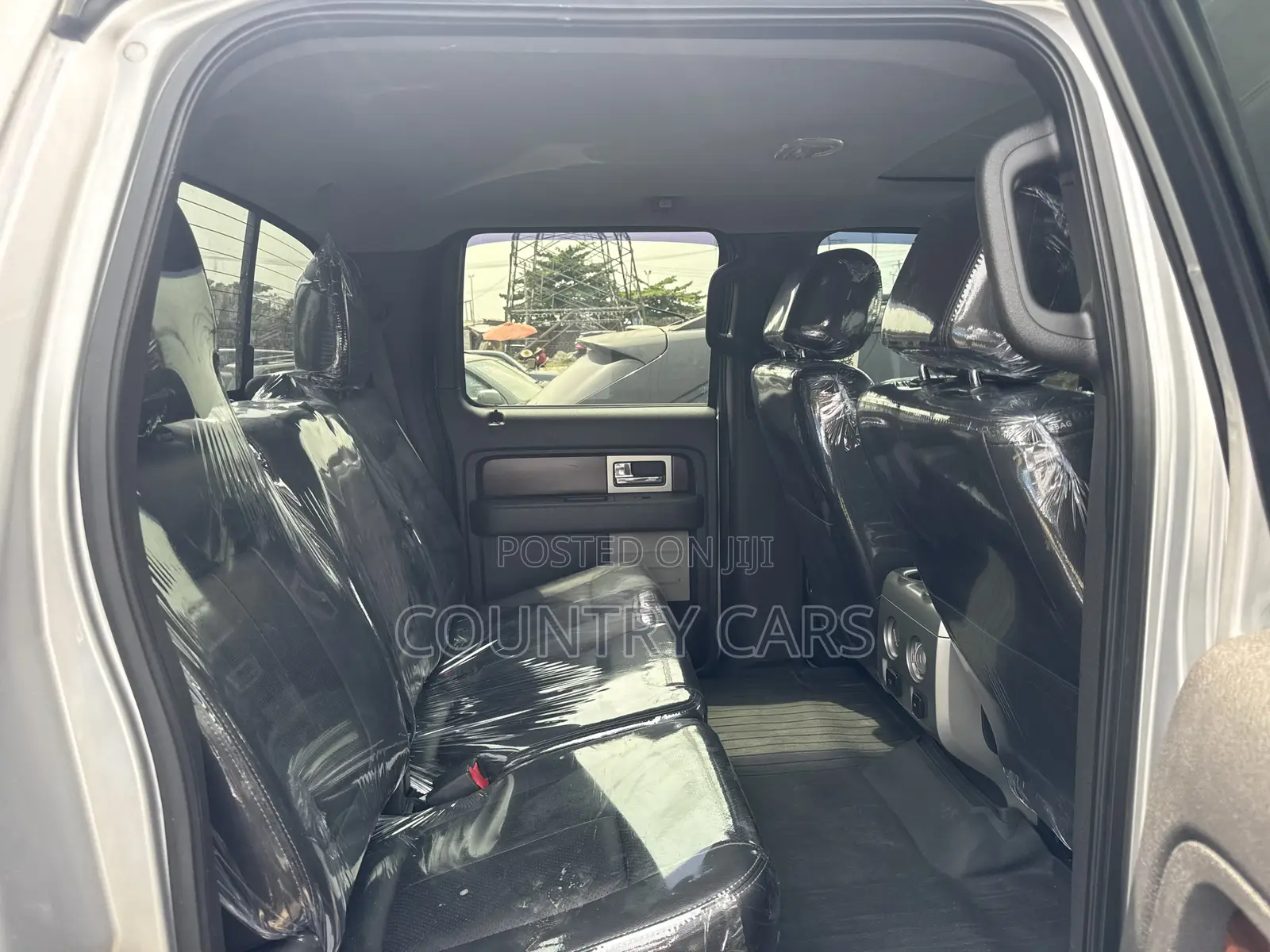 Ford F-150 Lariat 2012 Silver