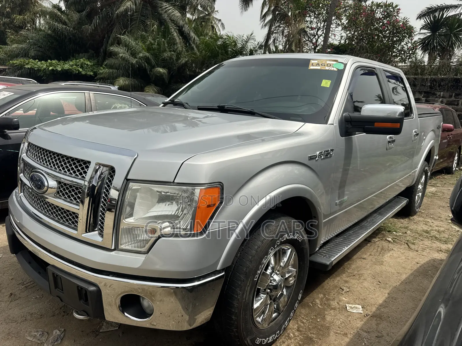 Ford F-150 Lariat 2012 Silver
