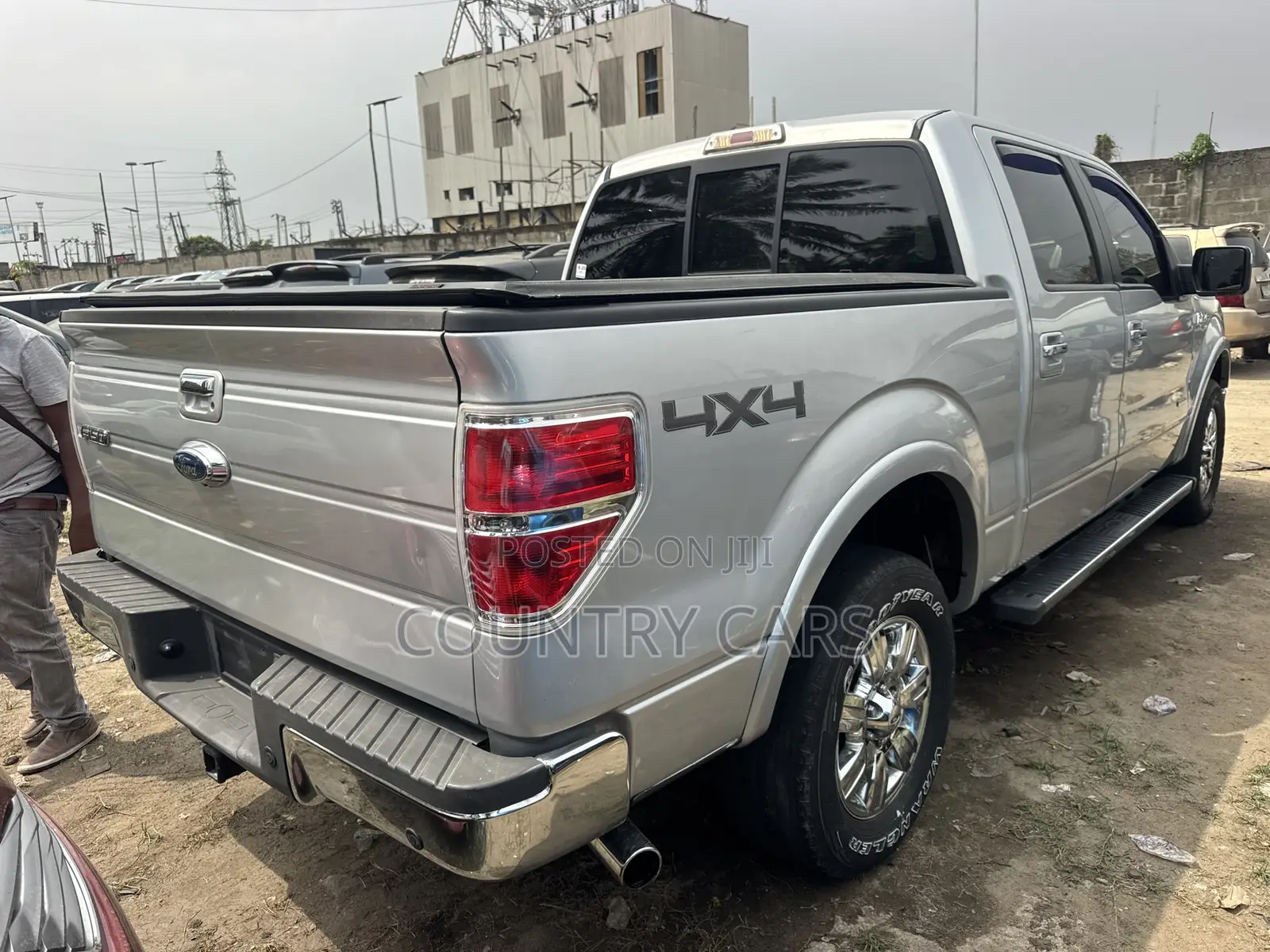 Ford F-150 Lariat 2012 Silver