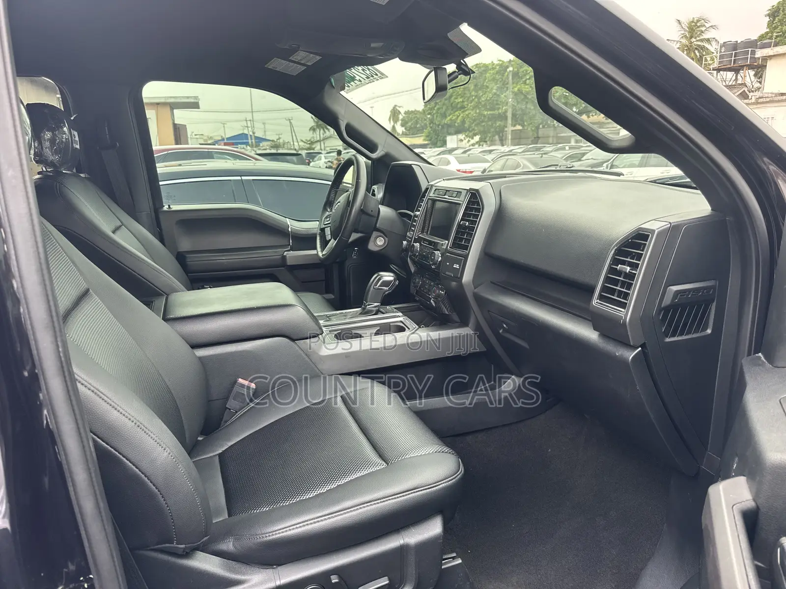 Ford F-150 XLT 4x4 SuperCab Styleside 8 ft. box 163 in. WB 2019