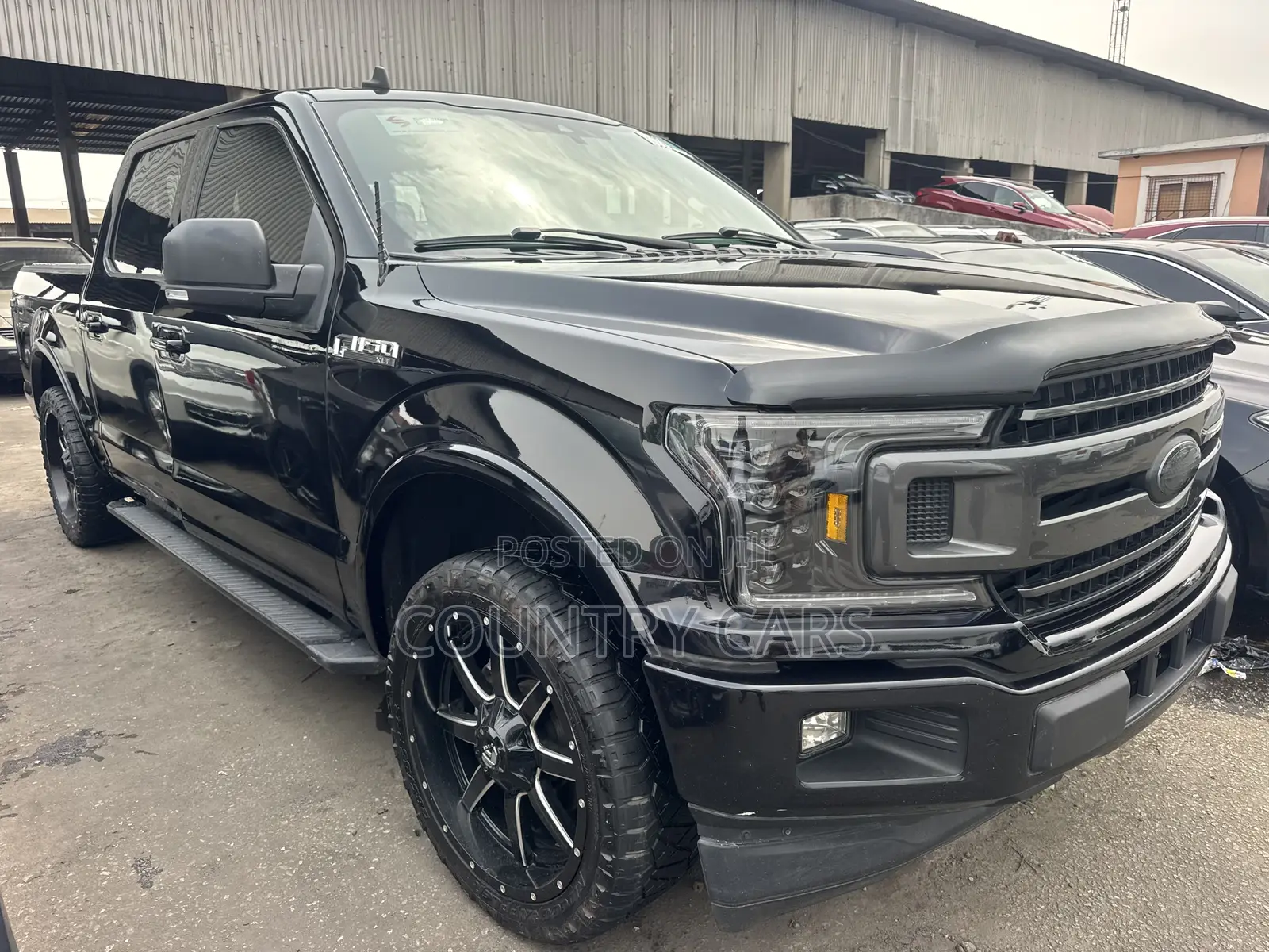 Ford F-150 XLT 4x4 SuperCab Styleside 8 ft. box 163 in. WB 2019