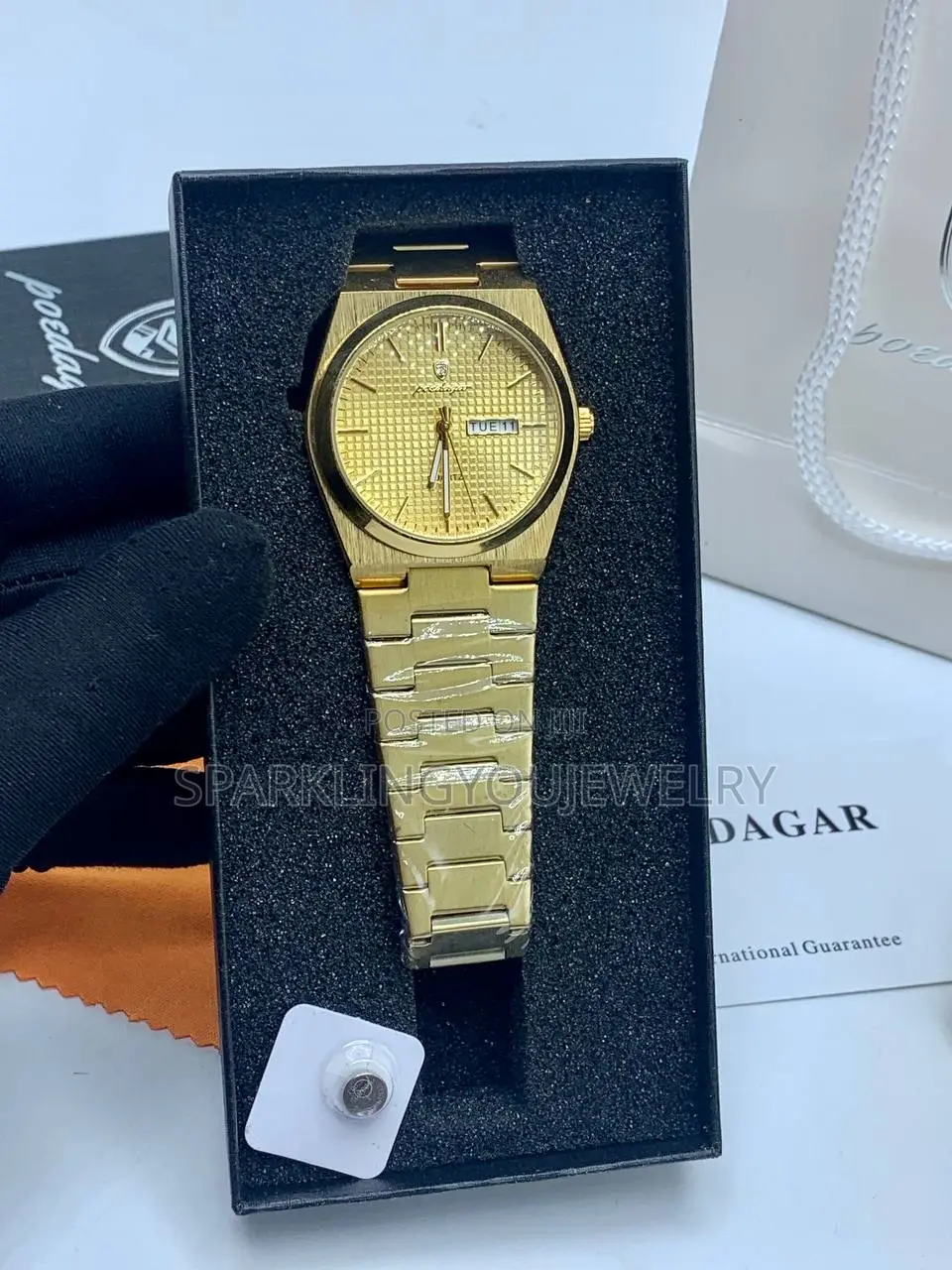 Non Tarnish Poedagar Watch for Men