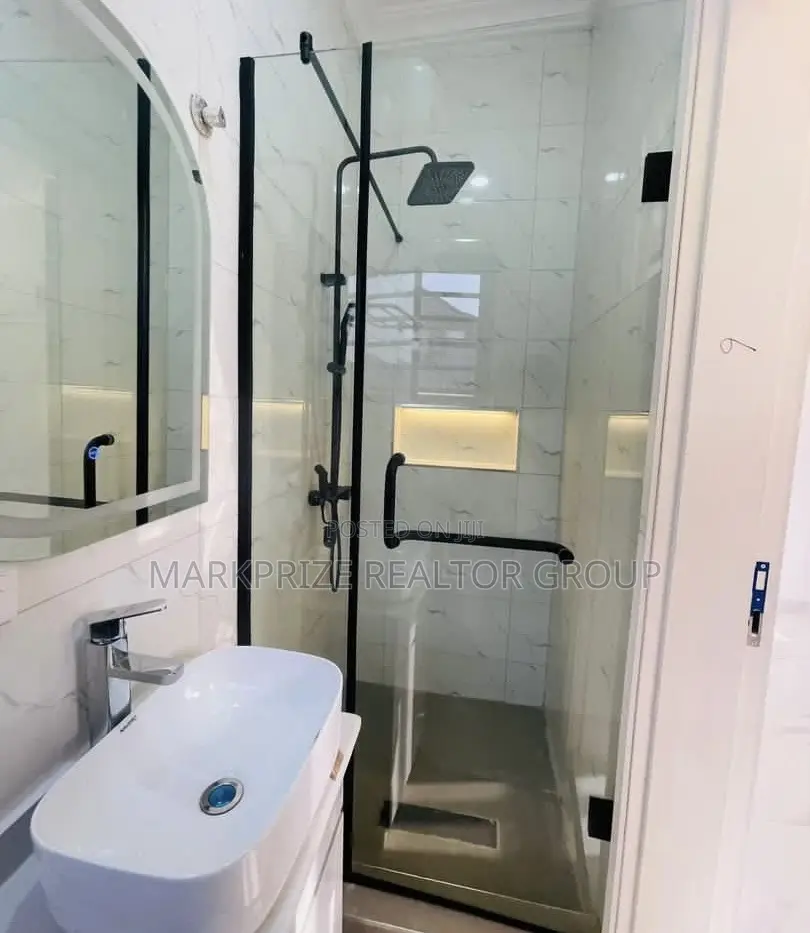5bdrm Duplex in Ojodu Berger Lagos for sale