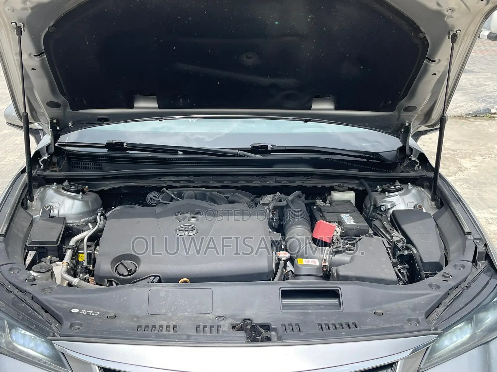 Toyota Avalon Limited FWD Sedan (3.5L V6 8A) 2019 Silver