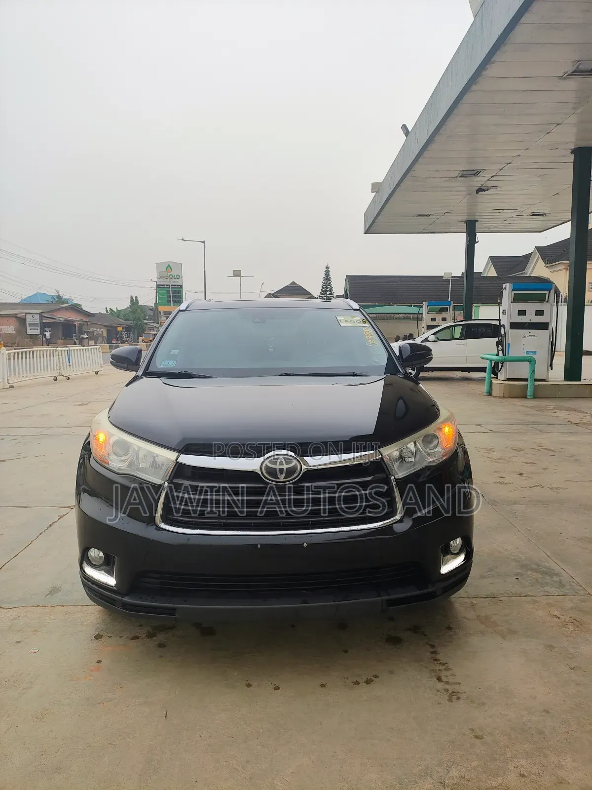Toyota Highlander Limited Platinum 4dr SUV AWD (3.5L 6cyl 6A) 2014