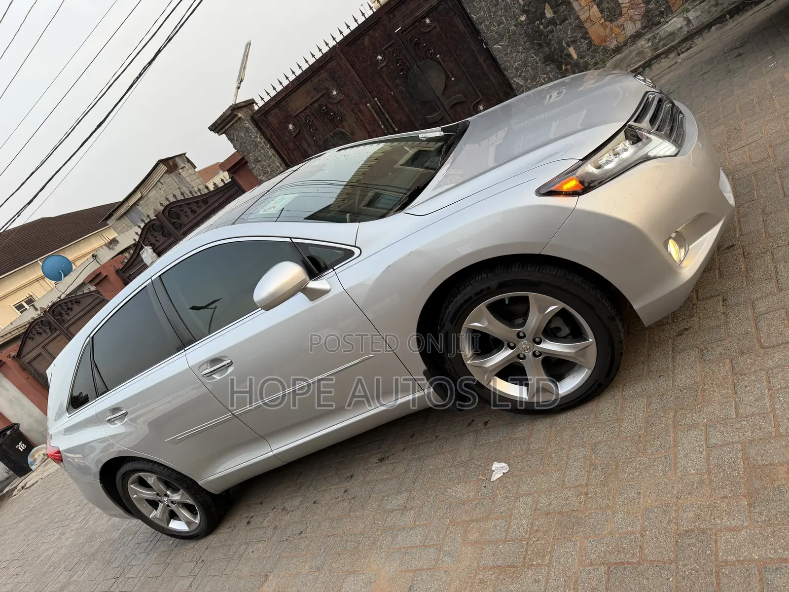 Toyota Venza V6 2012 Silver