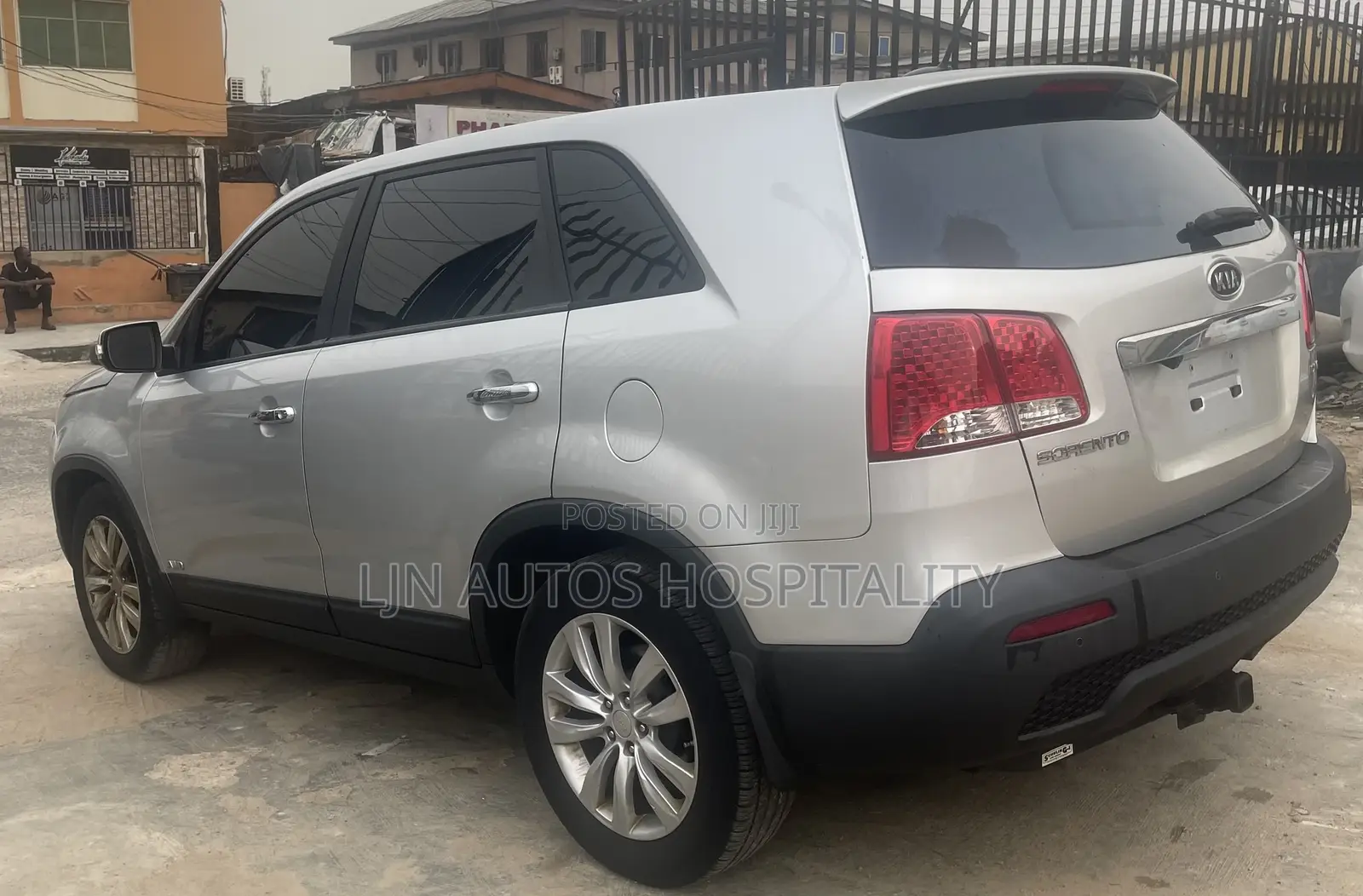 Kia Sorento 3.3 V6 2010 Silver