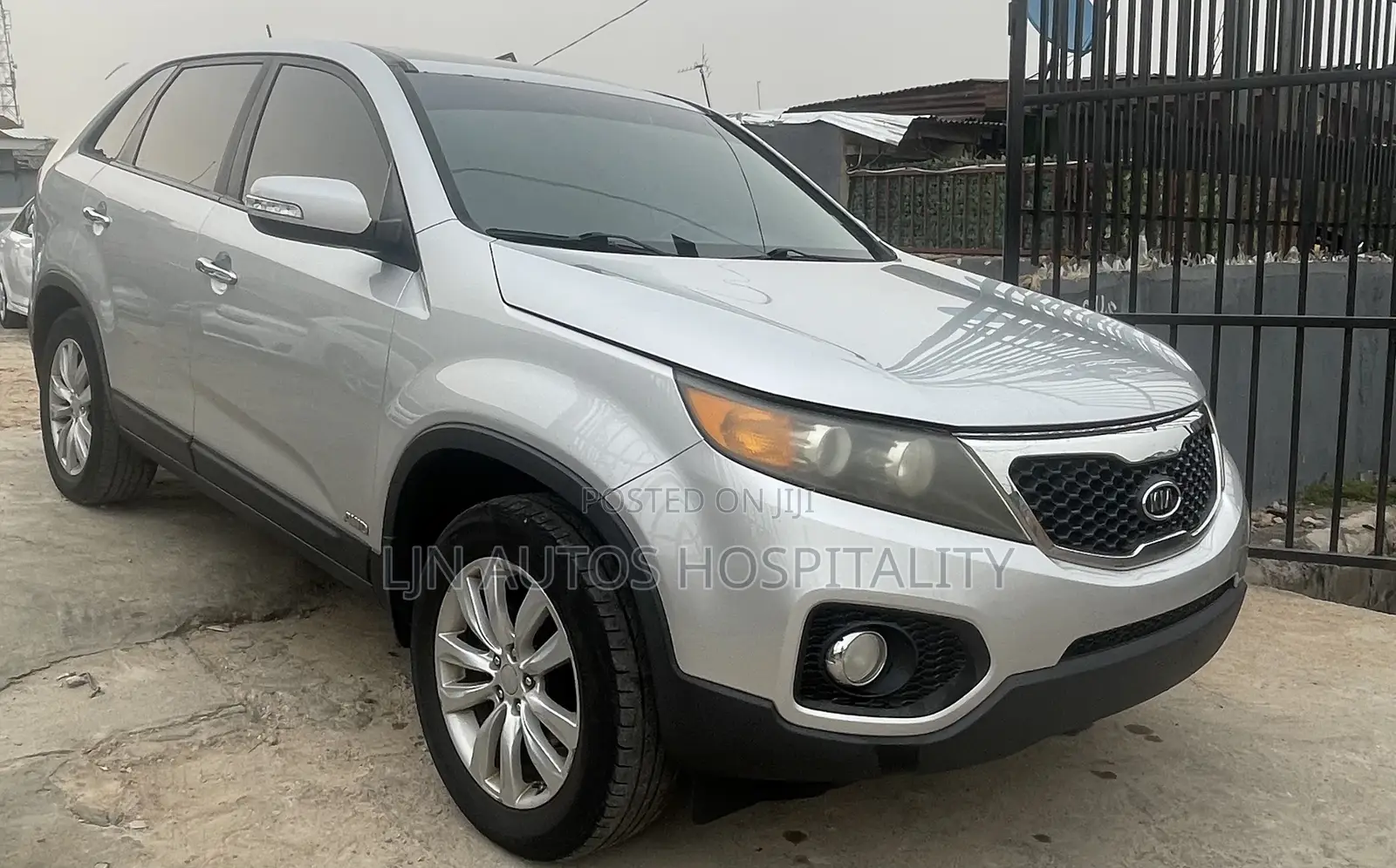Kia Sorento 3.3 V6 2010 Silver