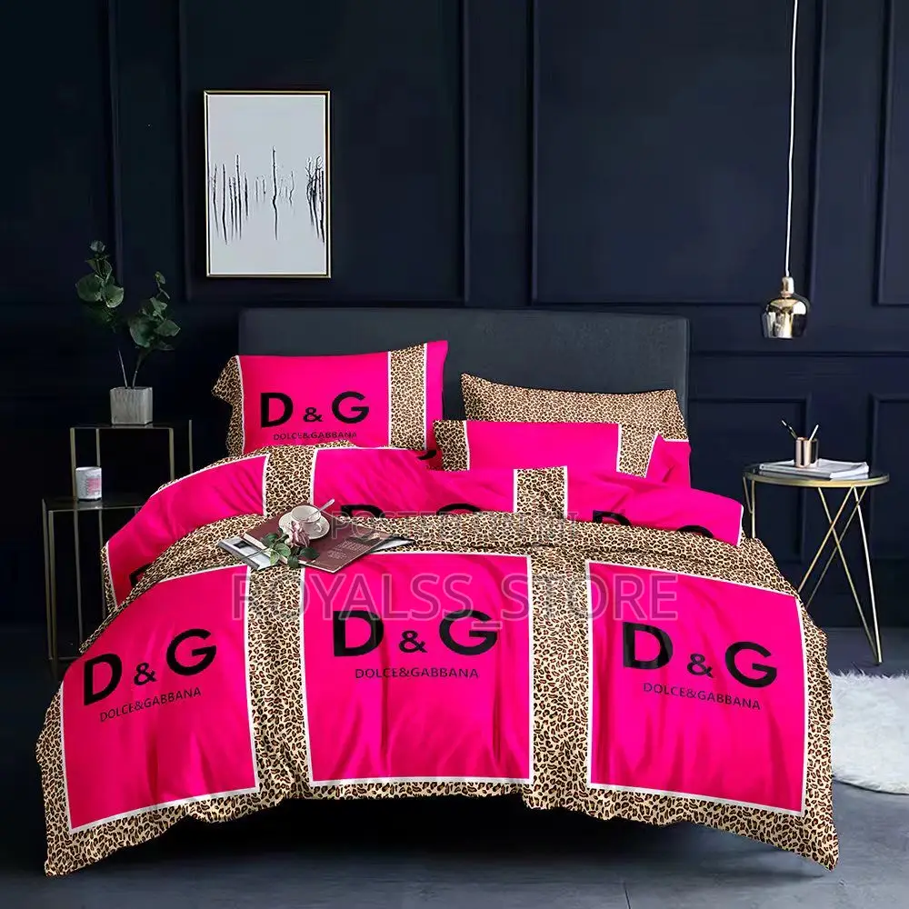 Beautiful Designs Bedsheet and Duvet Set (6x6) (7by7)