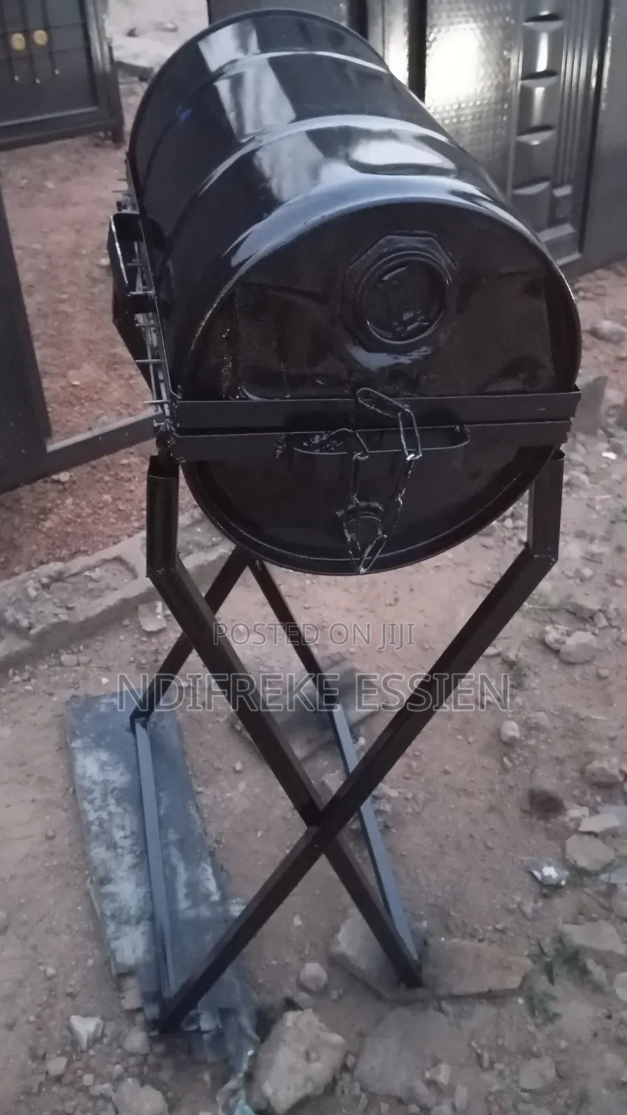 BBQ Grille Stand
