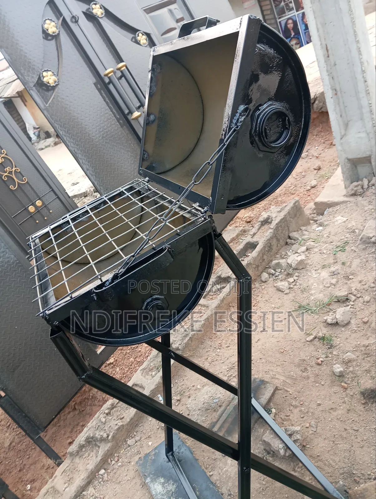 BBQ Grille Stand
