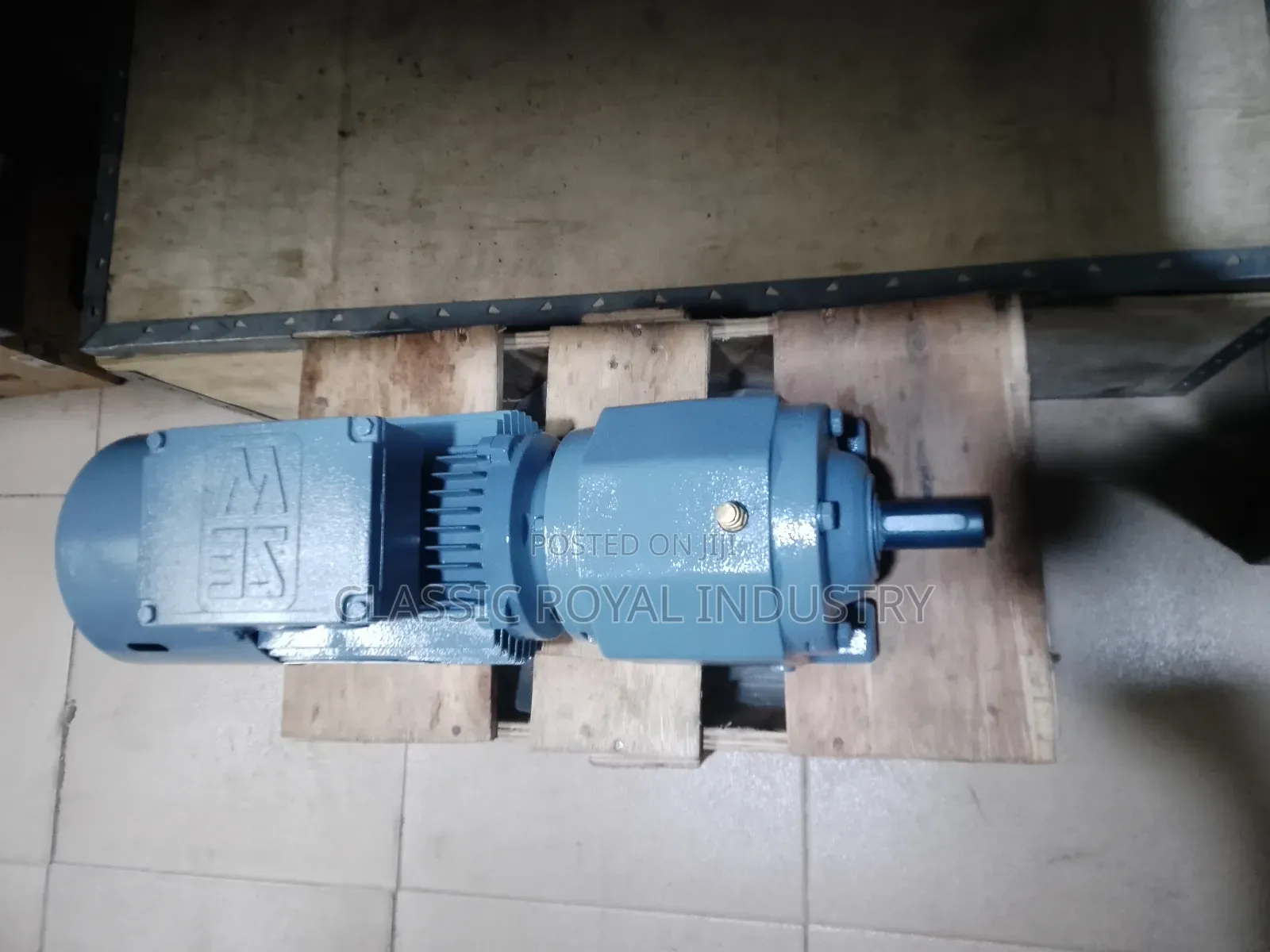 0.75 Kw Sew Eurodrive Straight Shaft Gear Motor
