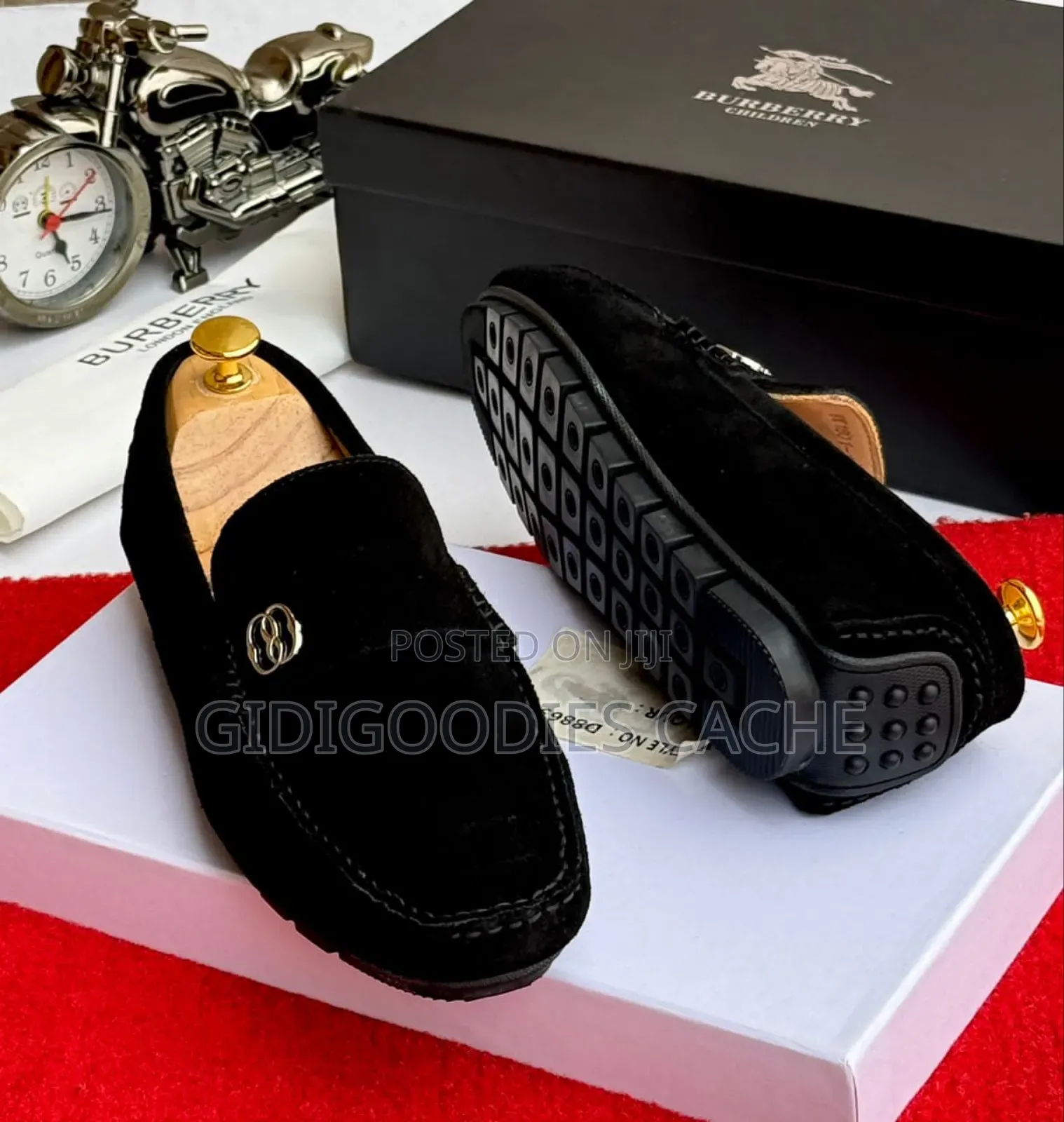 Burberry Leather/Suede Drivers Size 40-46