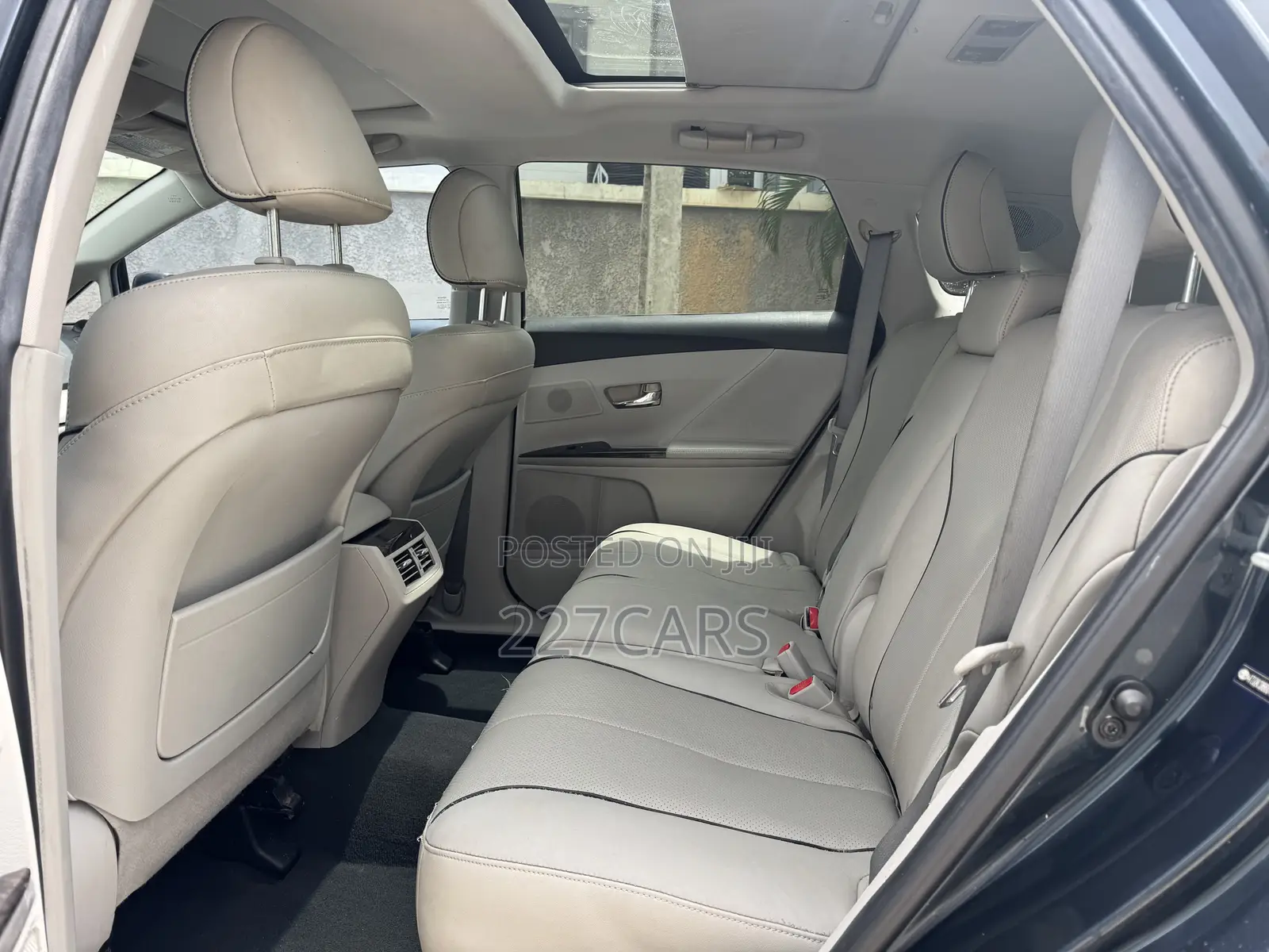 Toyota Venza XLE 4dr Wagon AWD (3.5L 6cyl 6A) 2015 Black