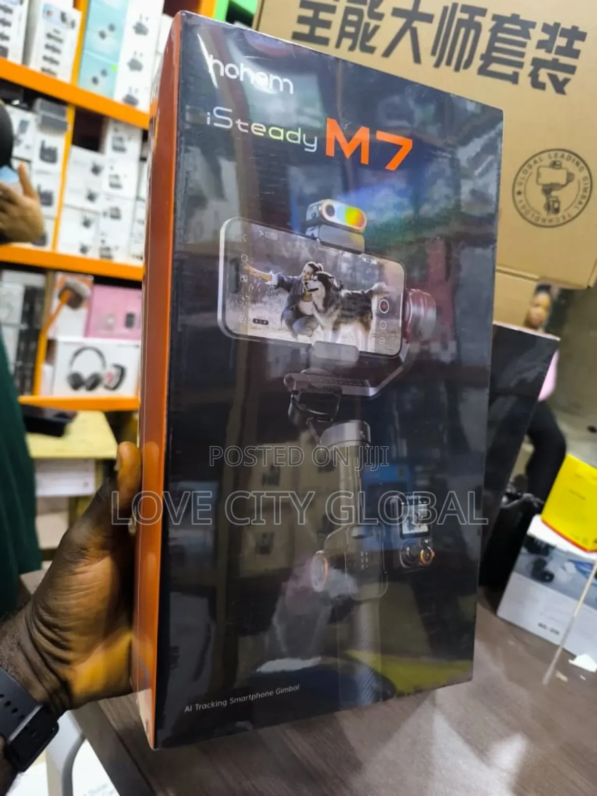 Hohem Isteady M7 Phone Gimbal 3-axis Ai Track Sensor Fill Light Bag