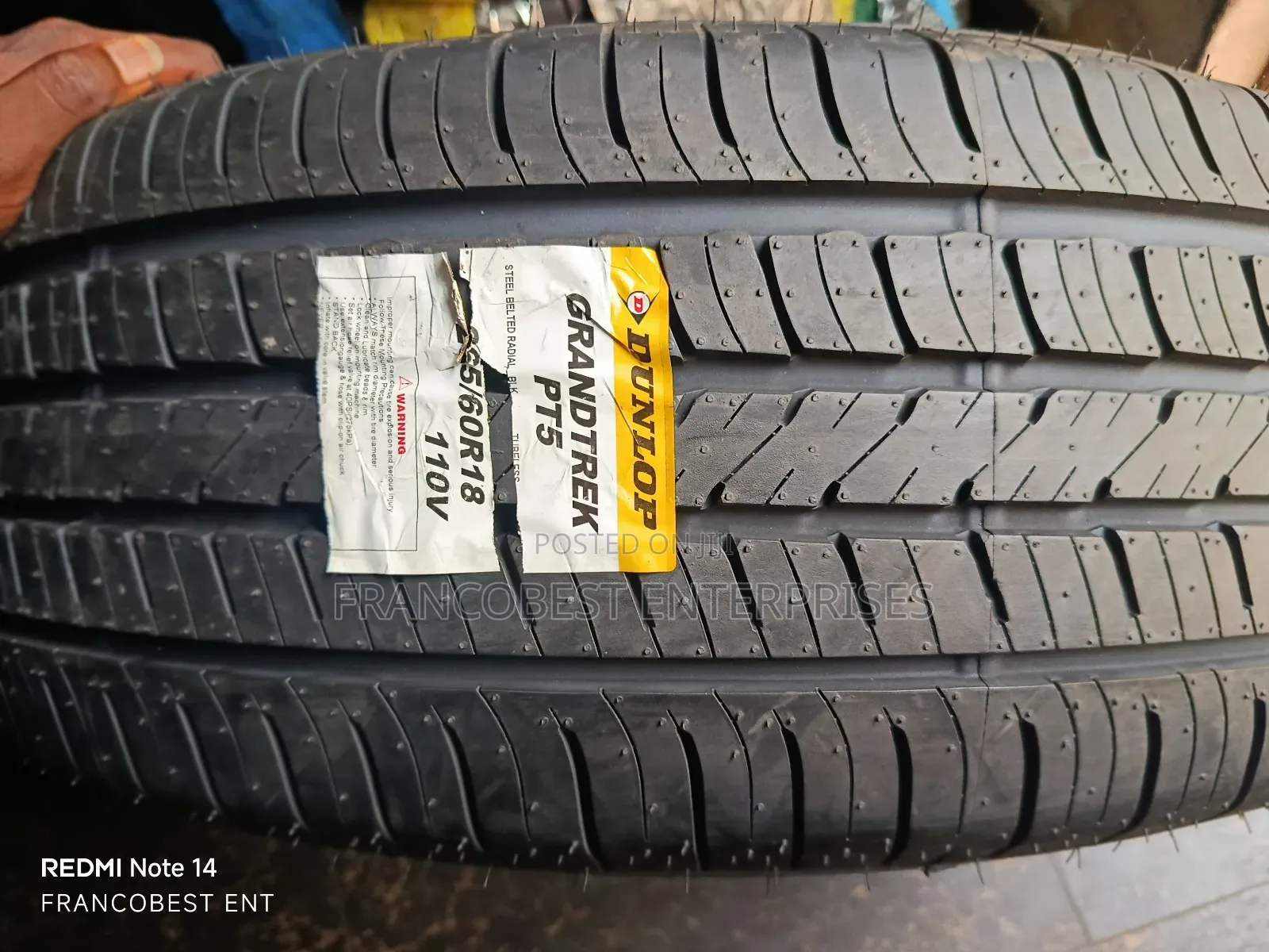 265/60r18 Dunlop Grandtrek Tire