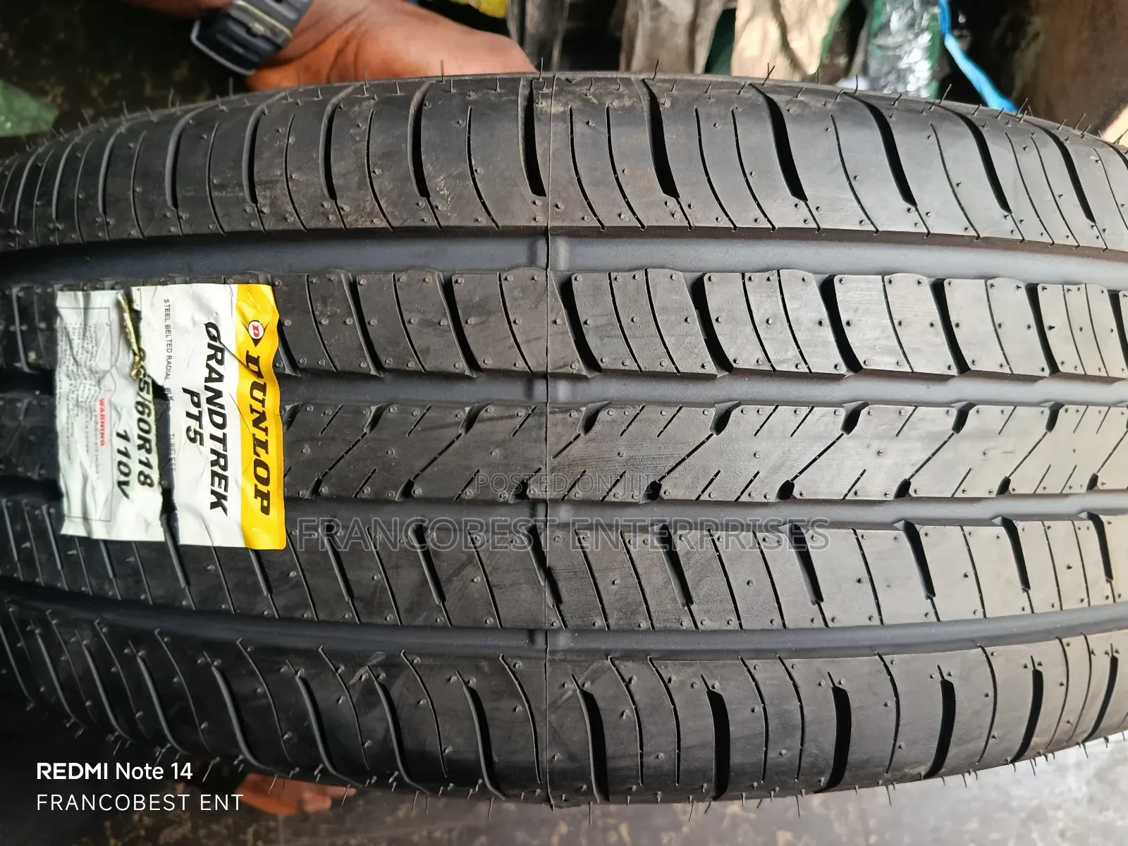 265/60r18 Dunlop Grandtrek Tire