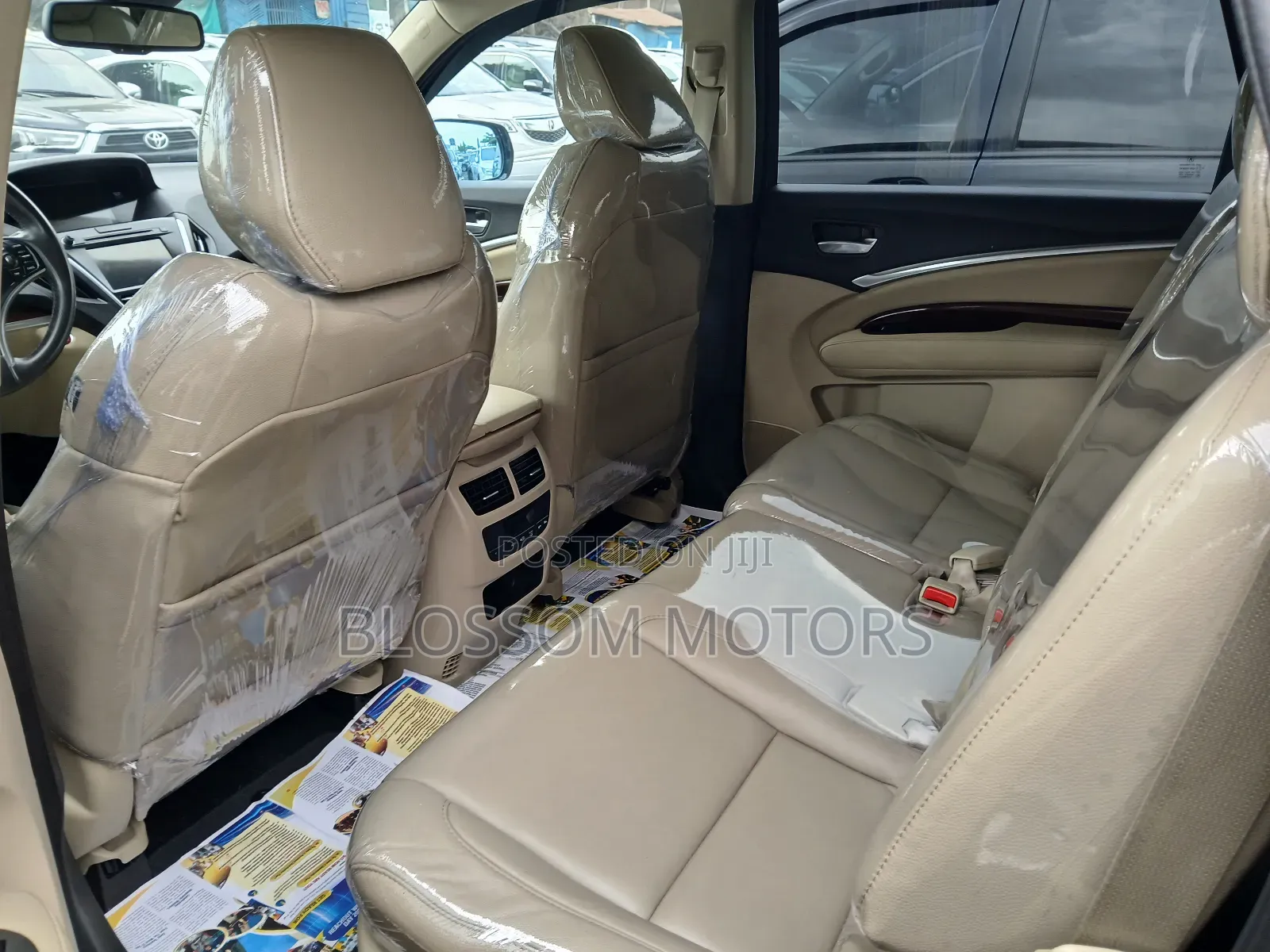 Acura MDX Advance and Entertainment Packages 4dr SUV (3.5L 6cyl 6A) Red