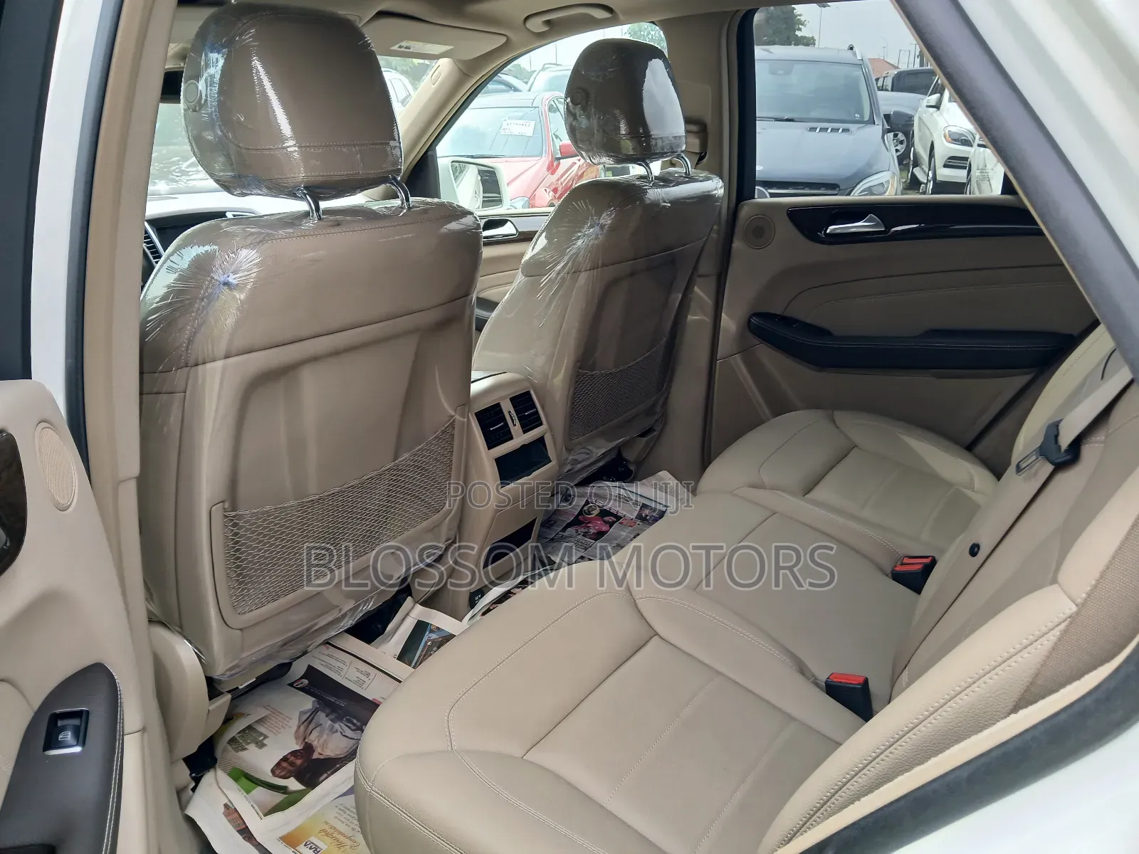 Mercedes-Benz M Class ML350 4MATIC 4dr SUV AWD (3.5L 6cyl 7A) 2014