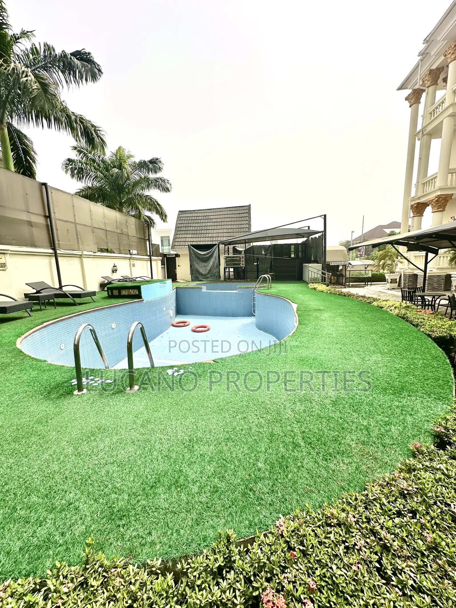 24 Rooms Hotel for Lease, With Club, Pool.