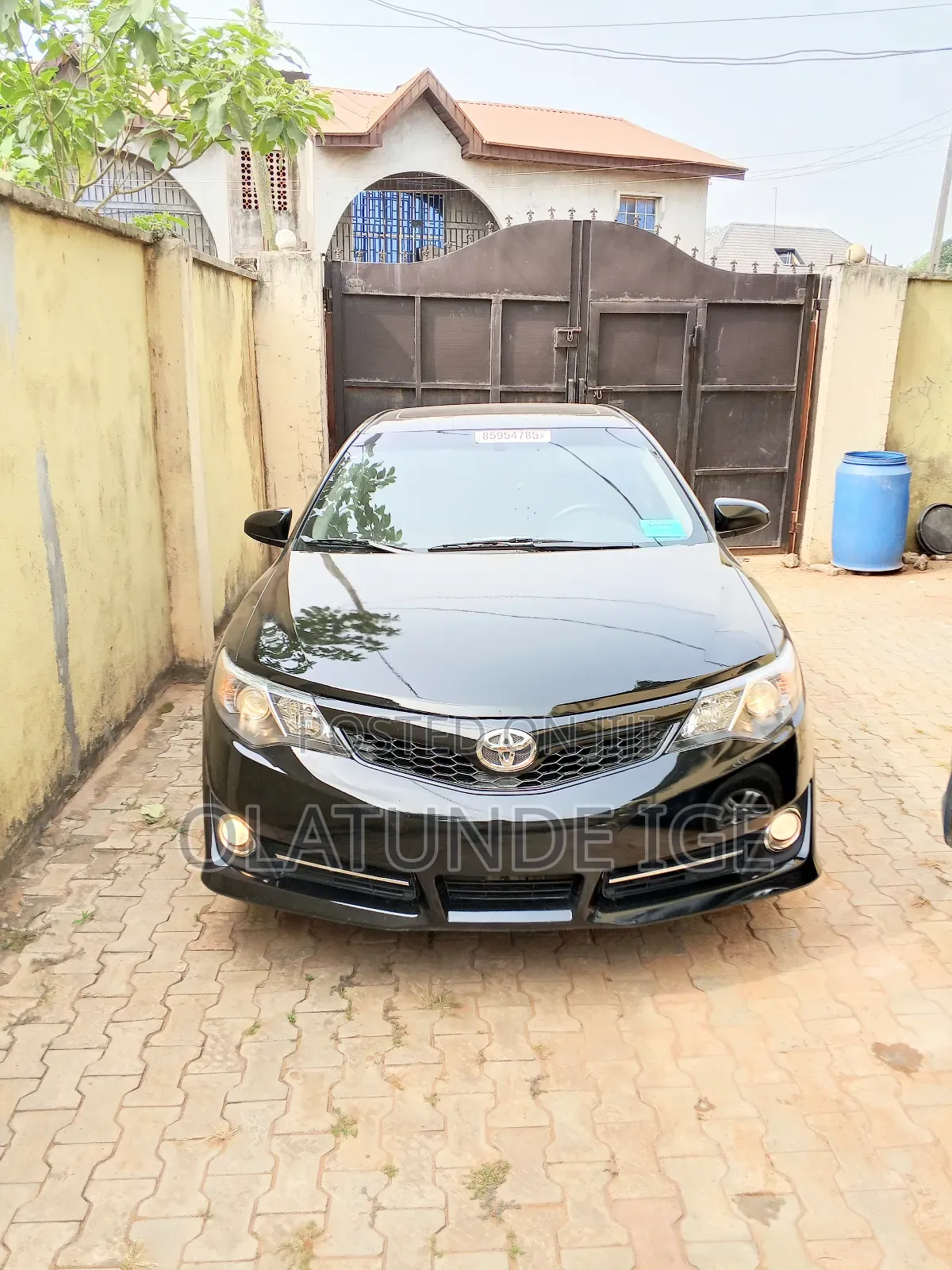 Toyota Camry SE 4dr Sedan (2.5L 4cyl 6A) 2012 Black