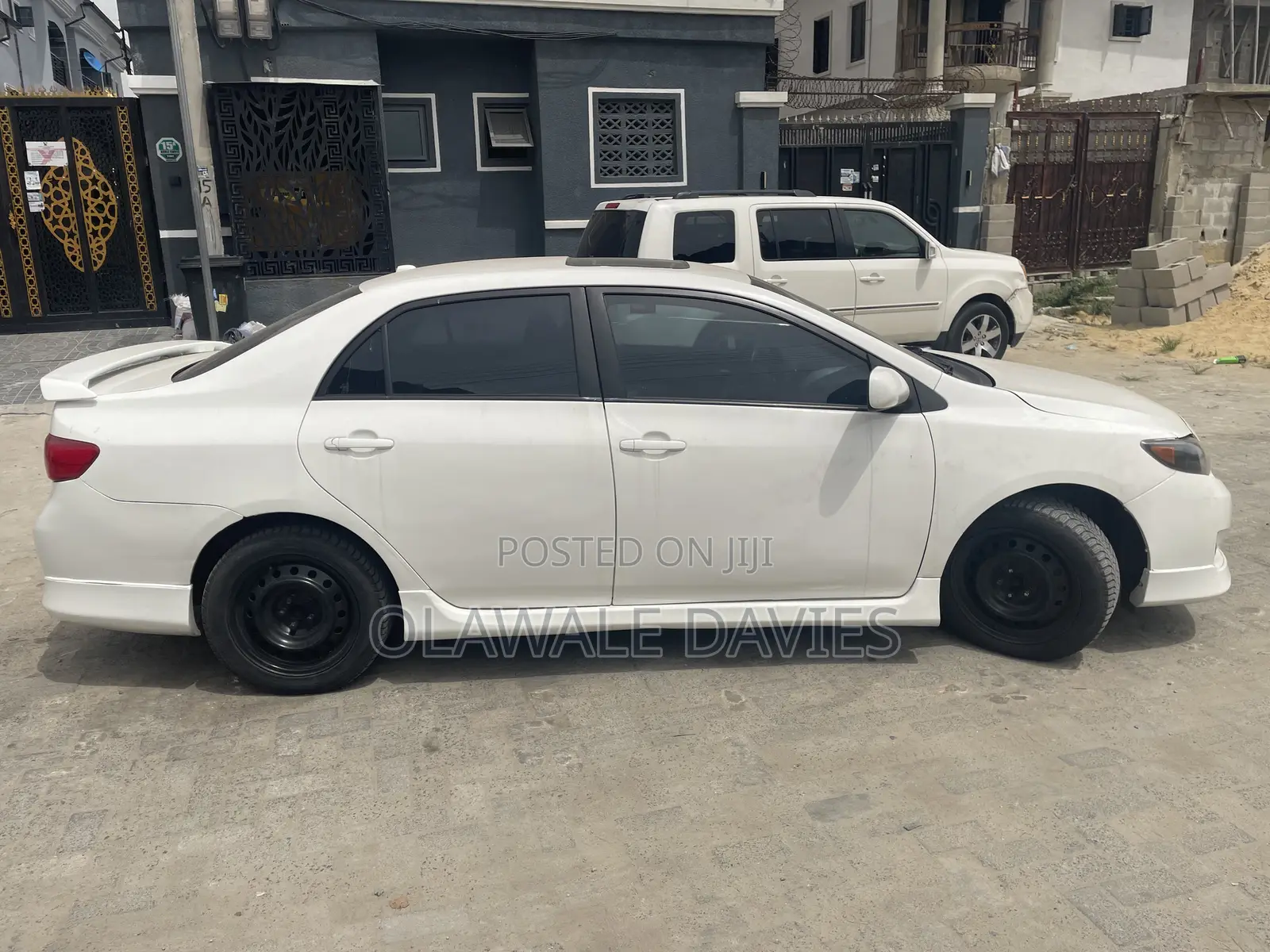 Toyota Corolla 2009 White