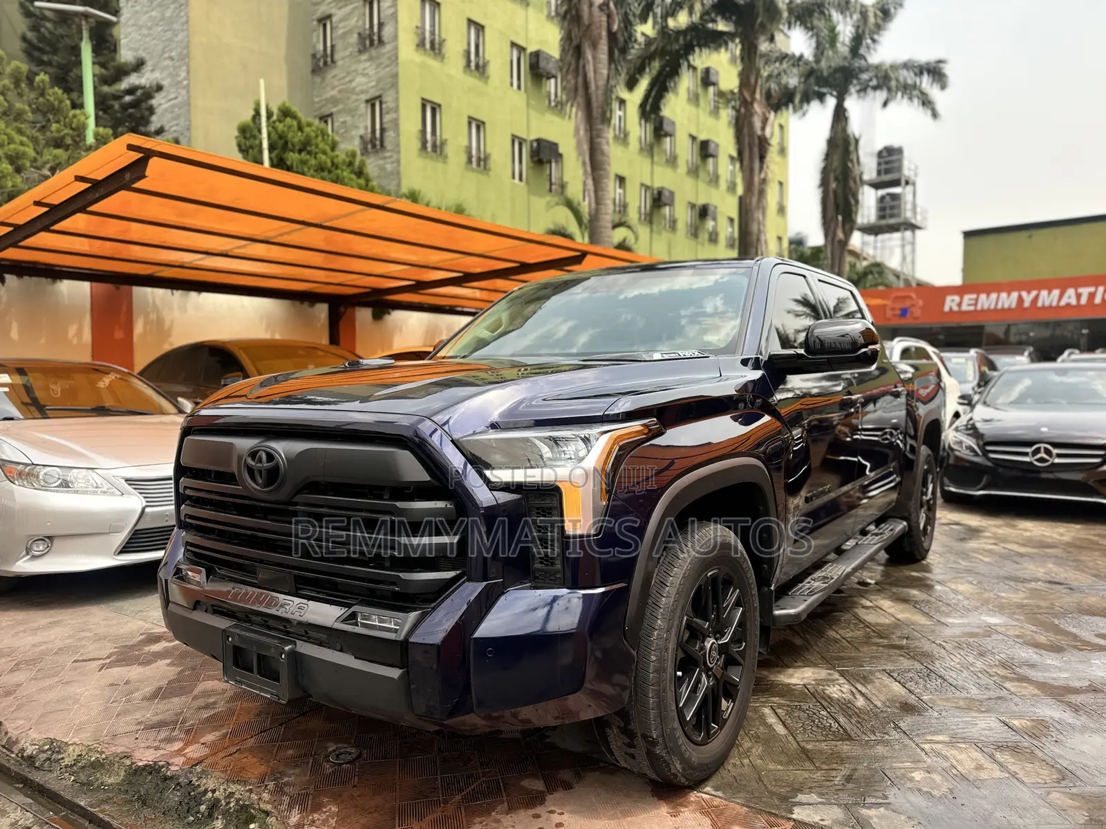 Toyota Tundra 2024 Blue