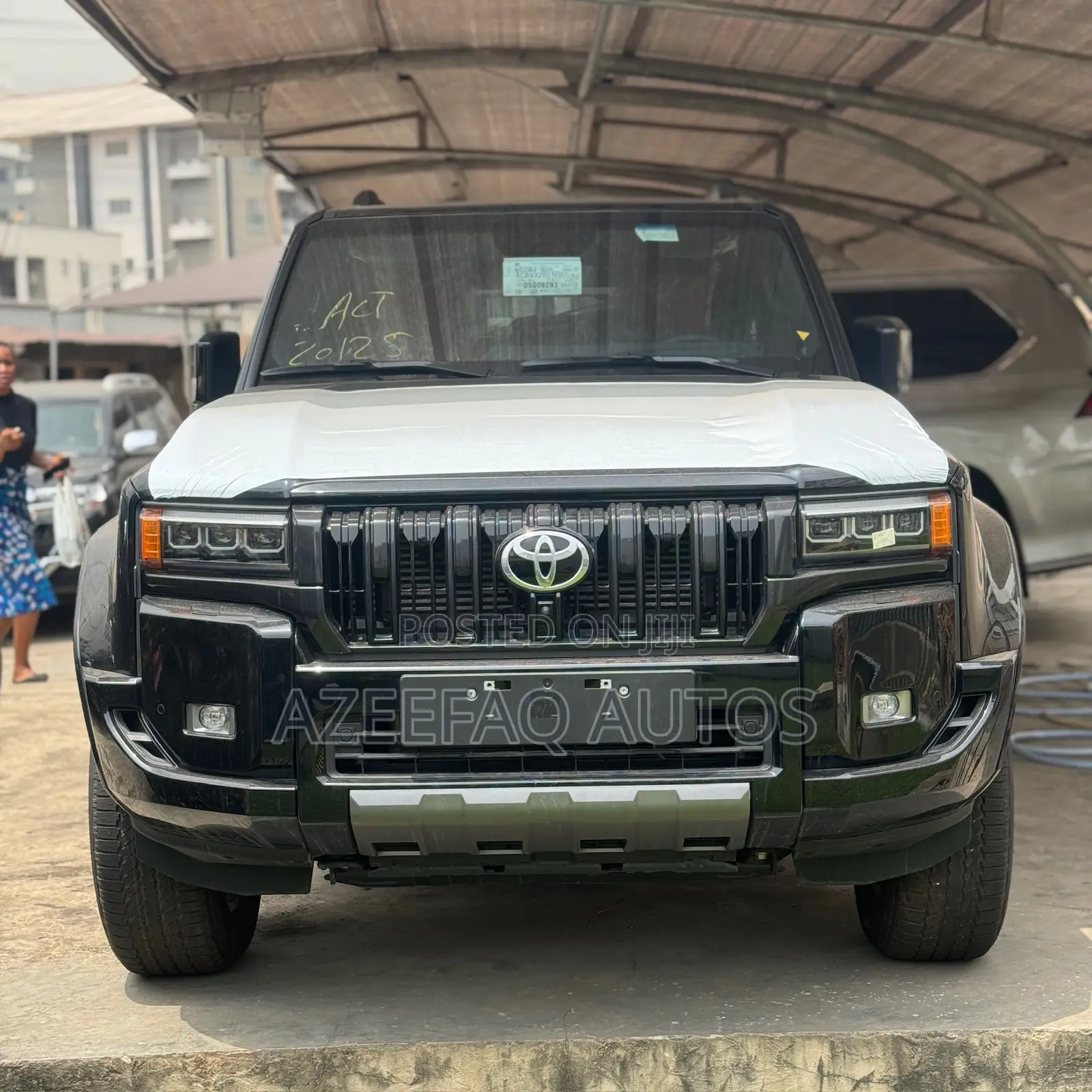 New Toyota Land Cruiser Prado 2.4 Petrol 2025 Black